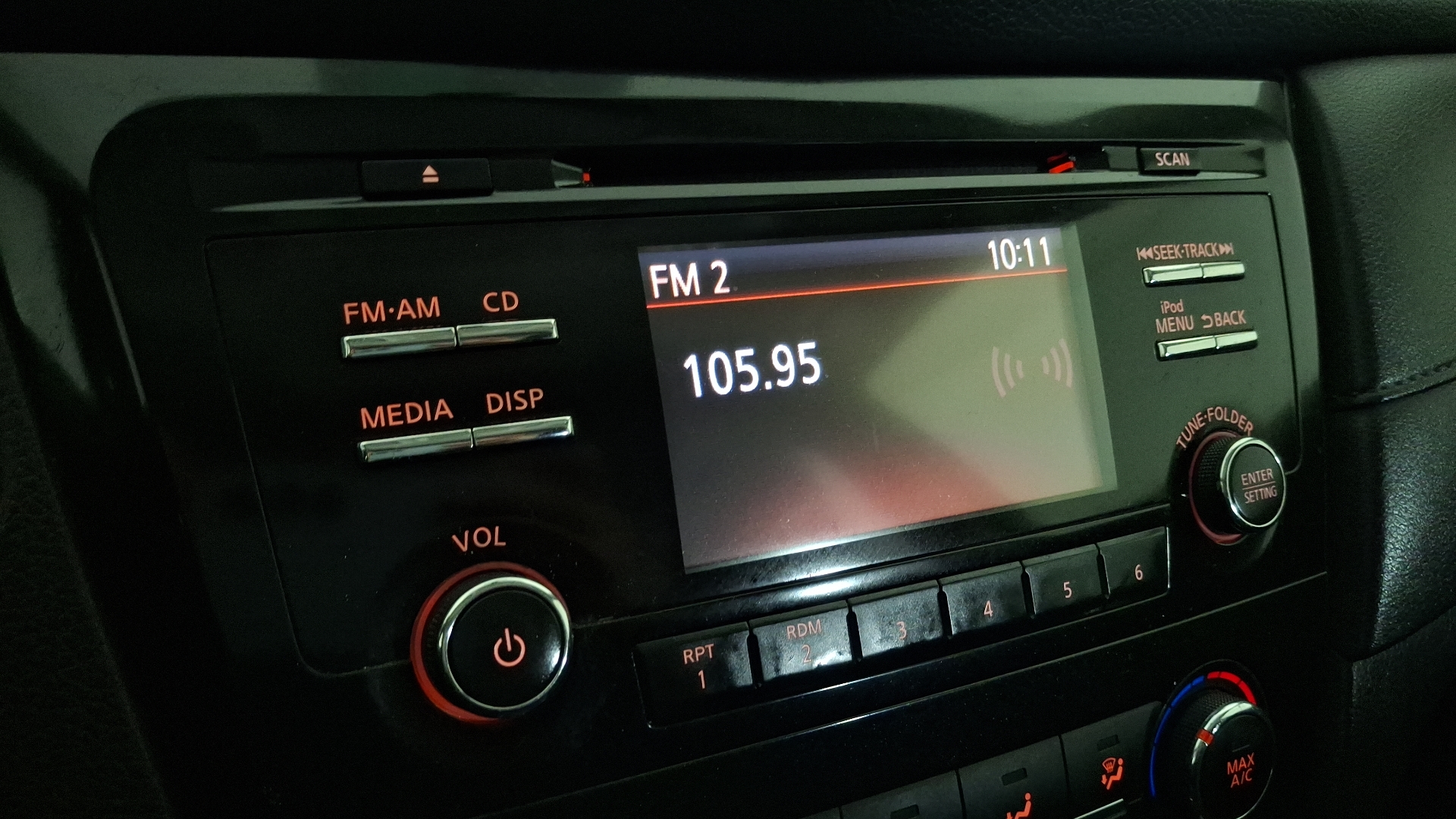 Nissan X-Trail — foto 10 de 16