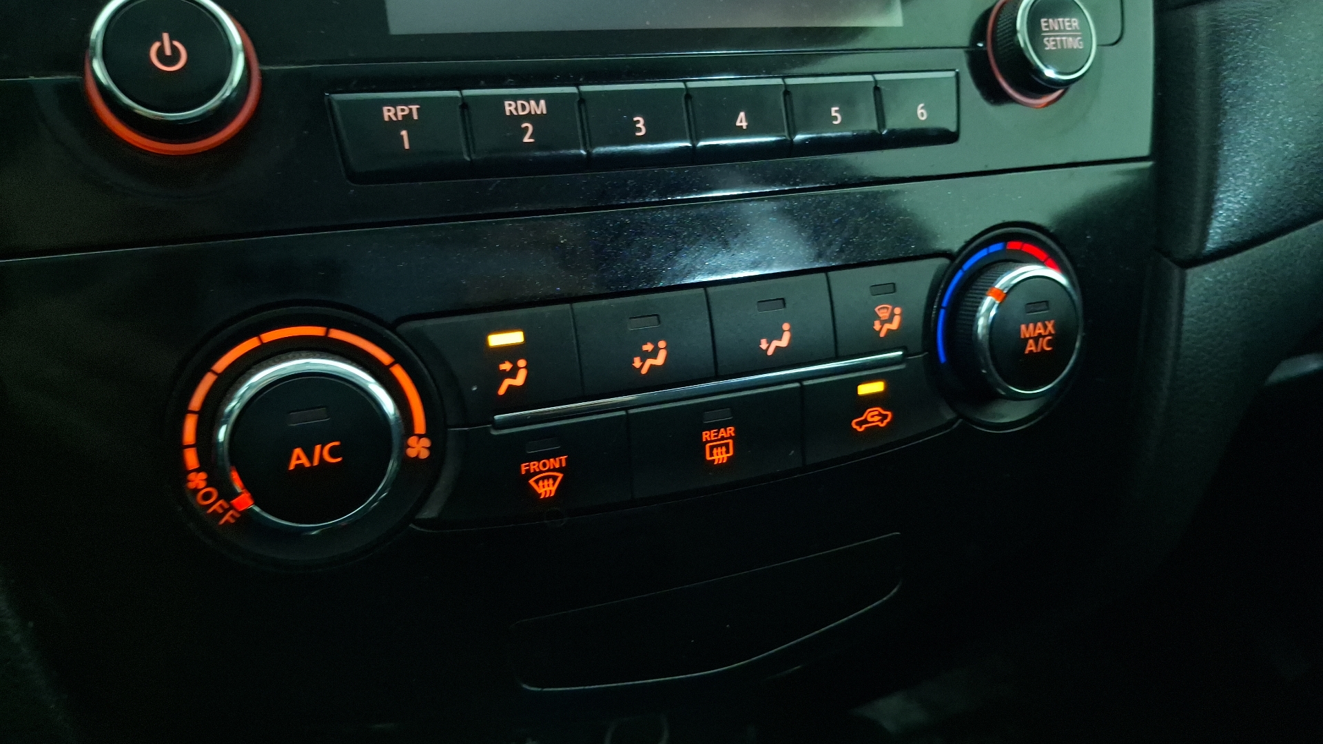 Nissan X-Trail — foto 15 de 16