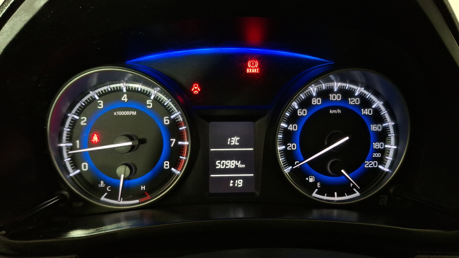 Suzuki Baleno — foto 9 de 15