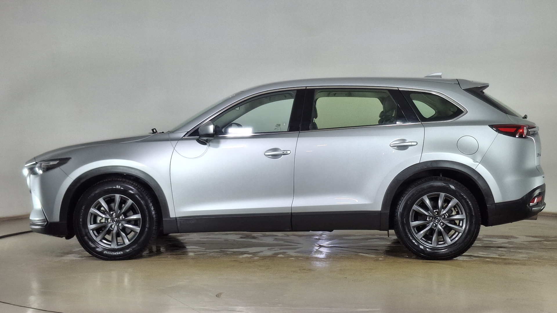 Mazda CX-9 — foto 7 de 16