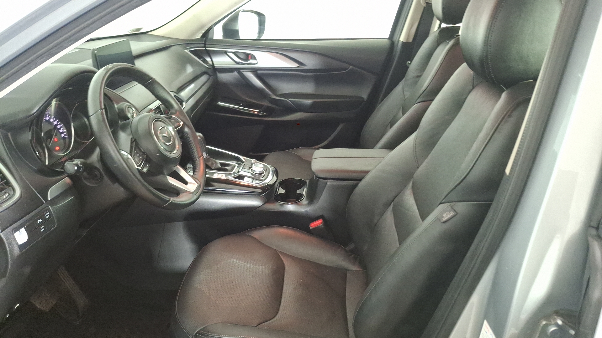Mazda CX-9 — foto 13 de 16