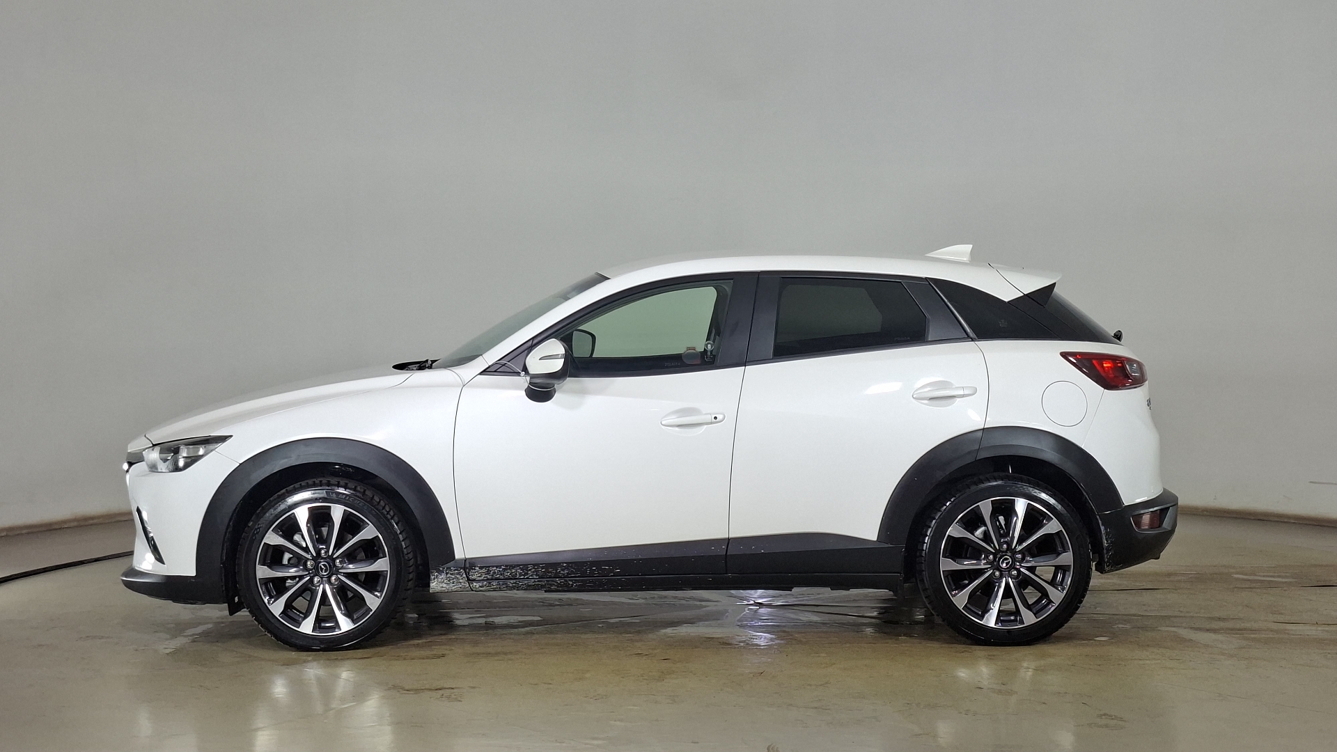 Mazda CX-3 — foto 7 de 16