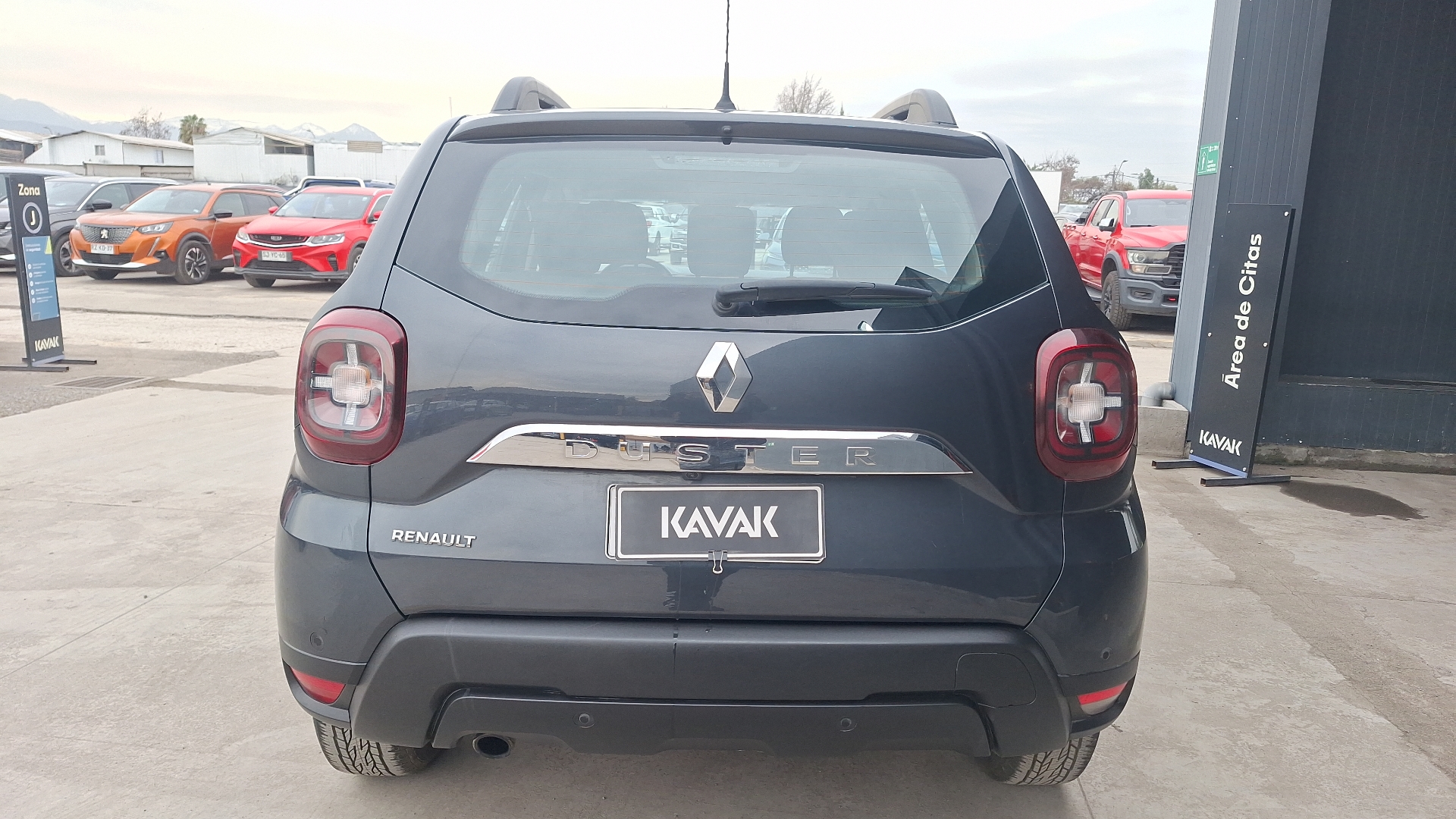 Renault Duster — foto 3 de 15