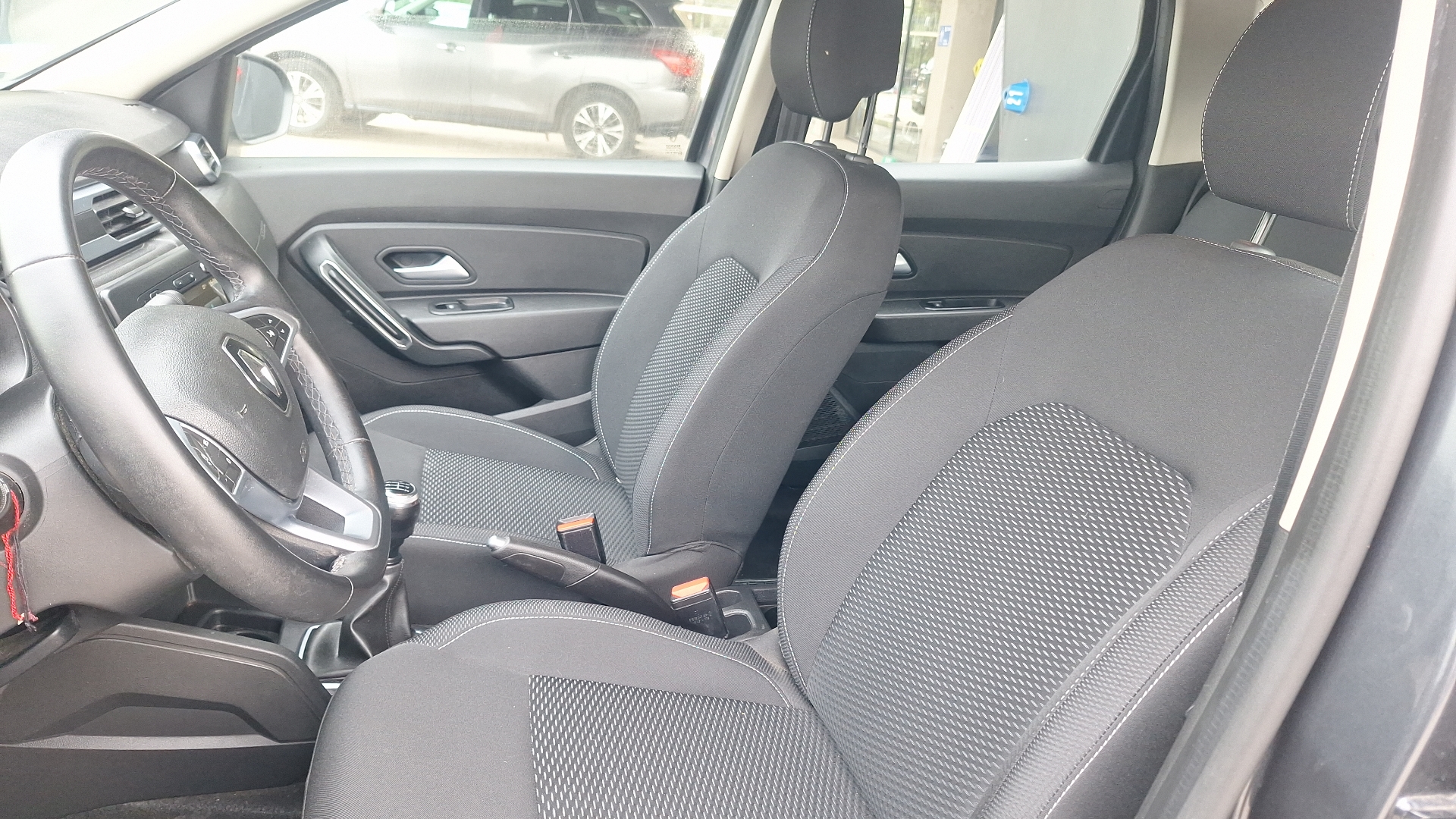 Renault Duster — foto 14 de 15