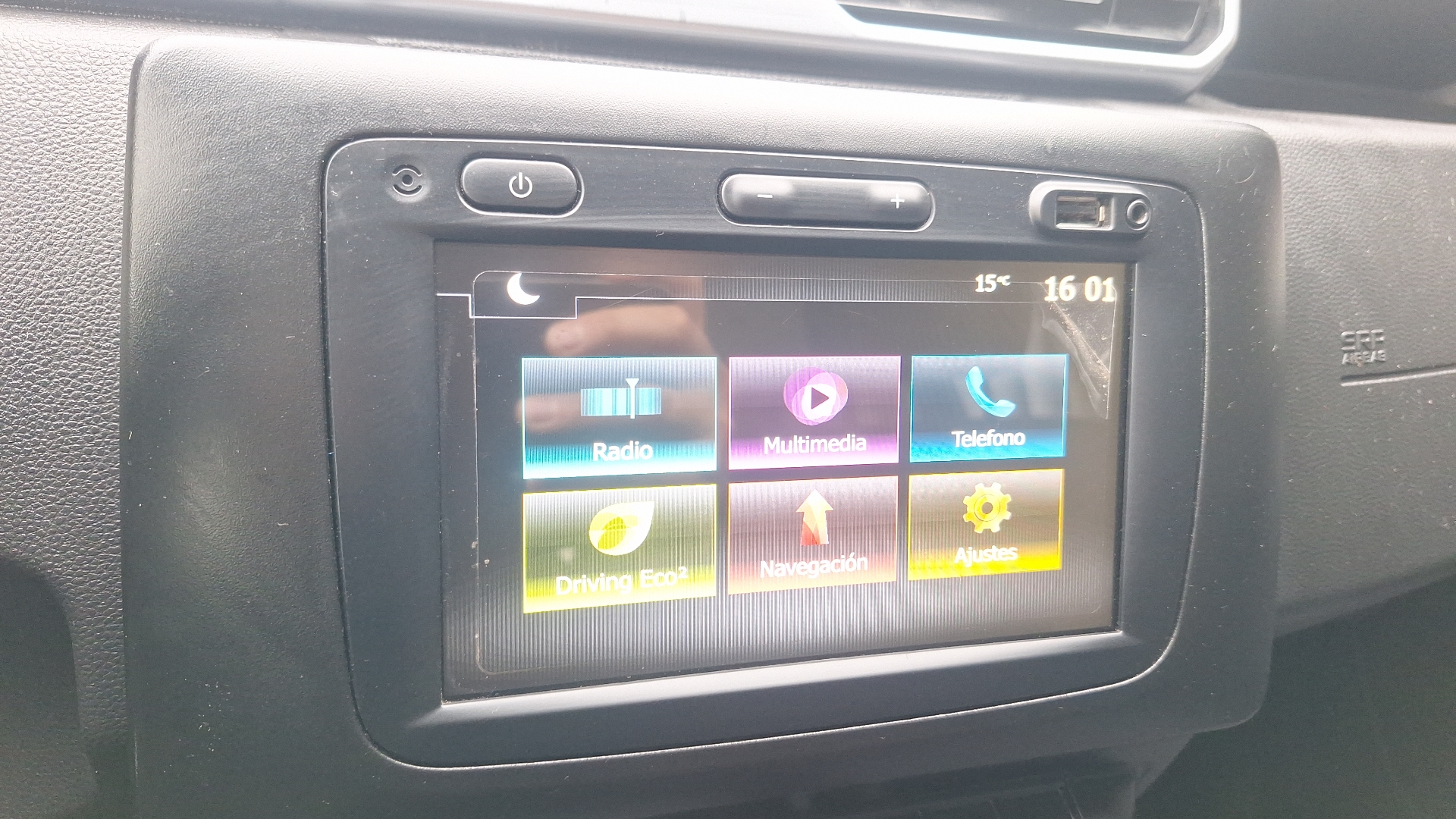 Renault Duster — foto 10 de 15