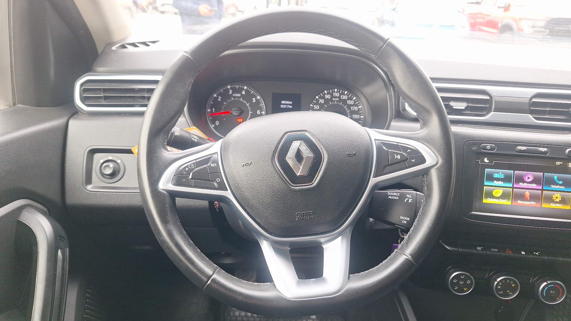 Renault Duster — foto 8 de 15