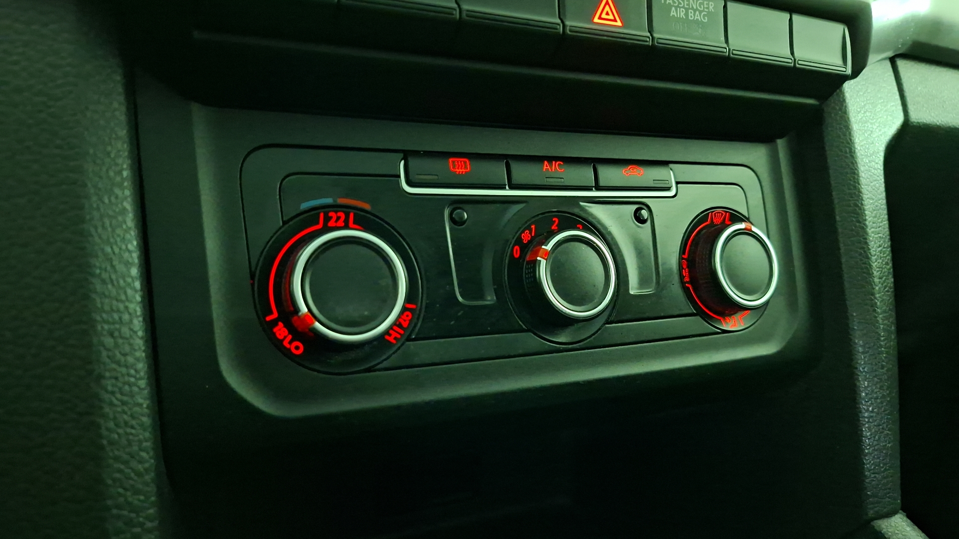Volkswagen Amarok — foto 14 de 15