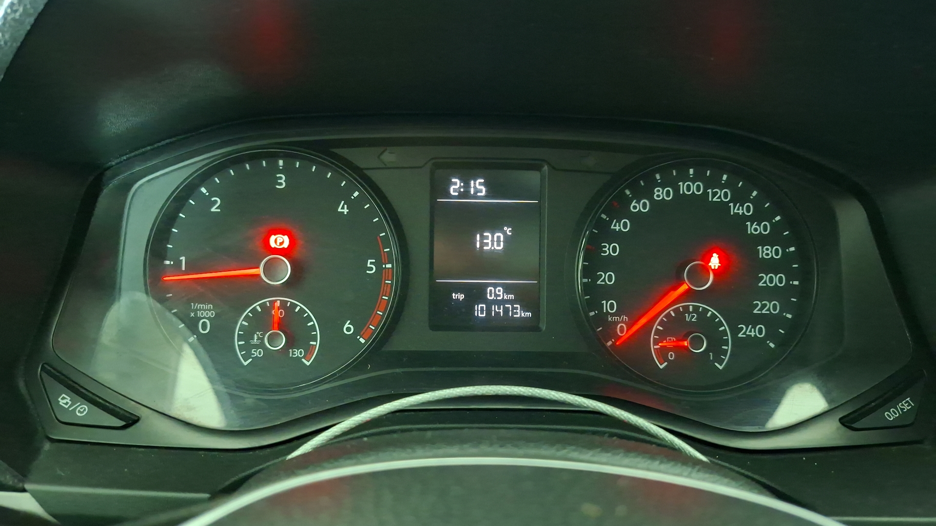 Volkswagen Amarok — foto 9 de 15