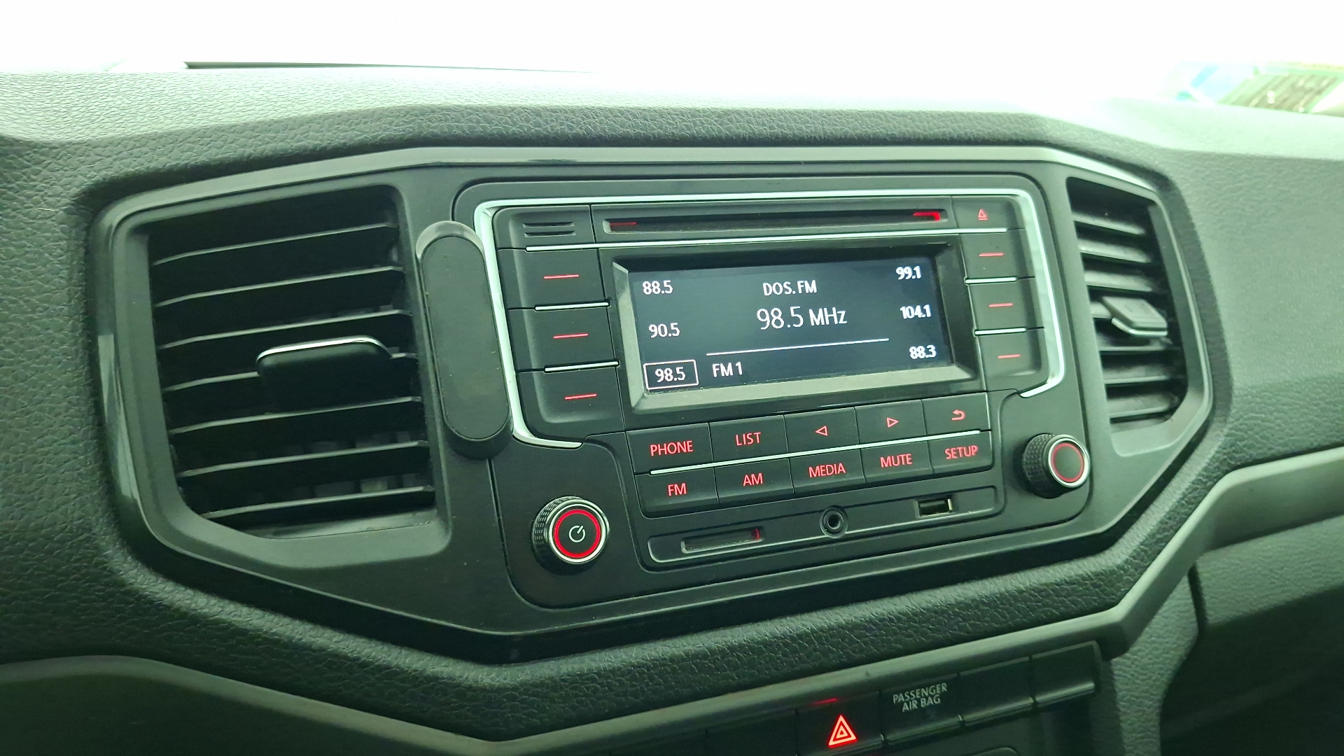 Volkswagen Amarok — foto 10 de 15