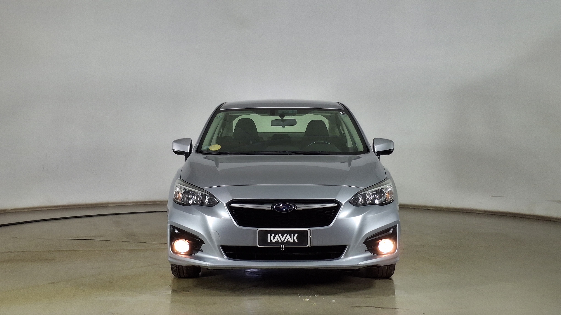 Subaru Impreza — foto 2 de 16