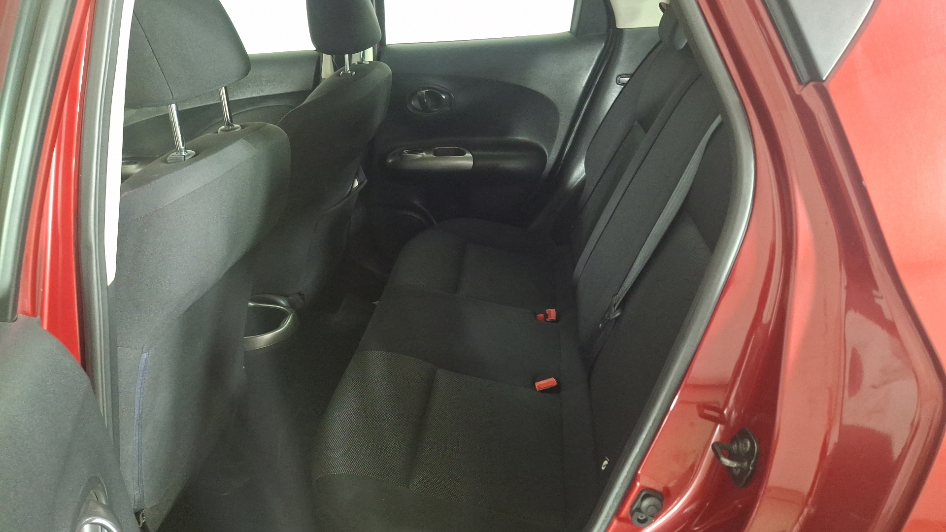 Nissan Juke — foto 14 de 16