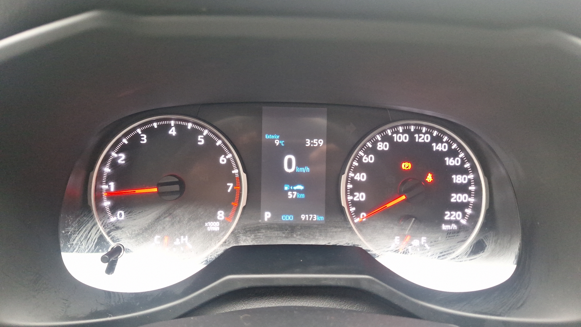 Toyota RAV4 — foto 9 de 15