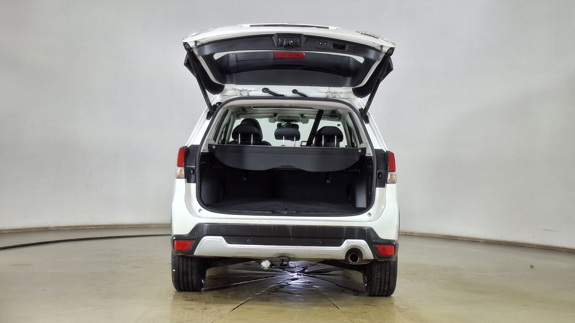 Subaru Forester — foto 6 de 17
