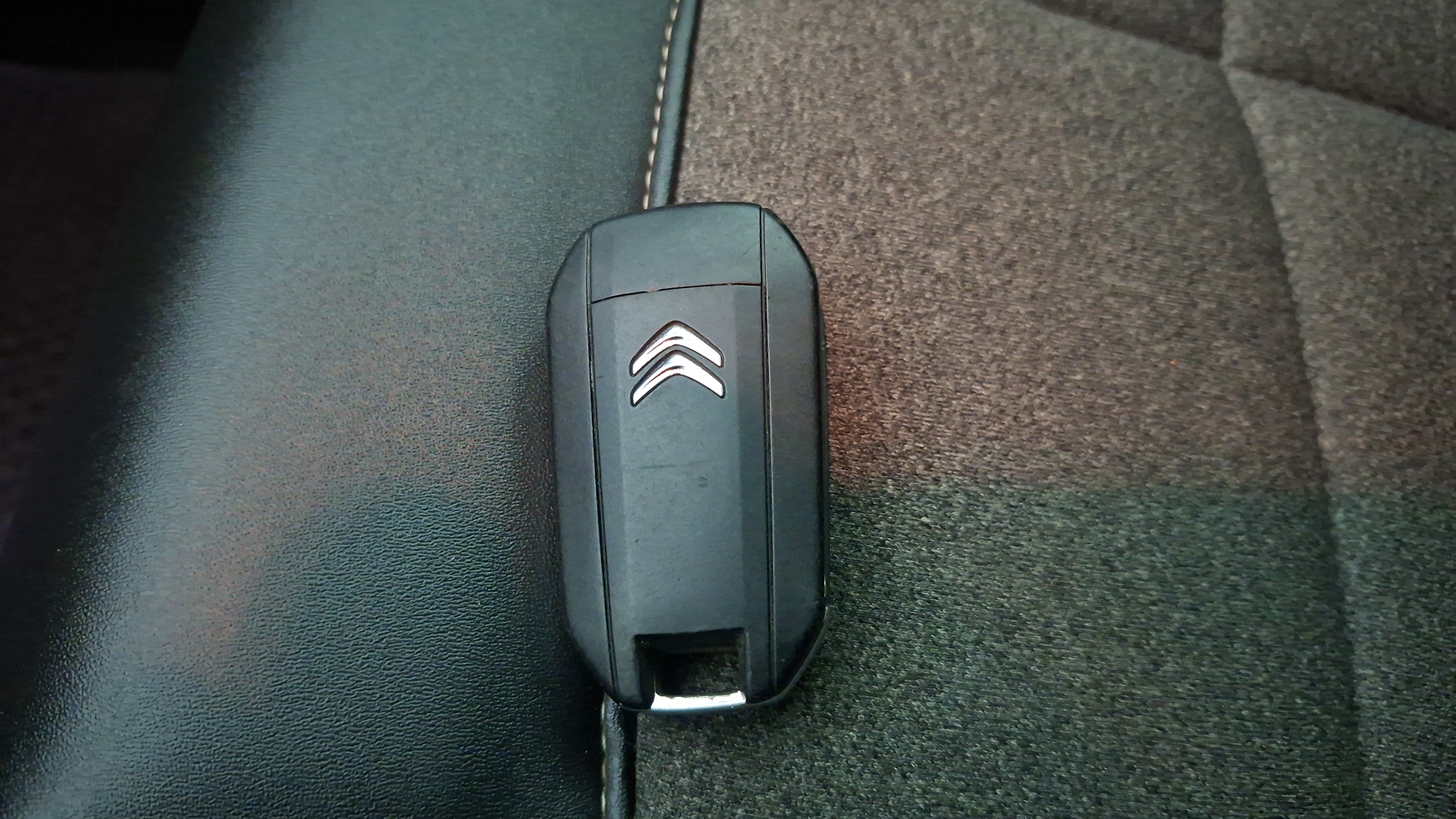 Citroën C5 Aircross — foto 16 de 16