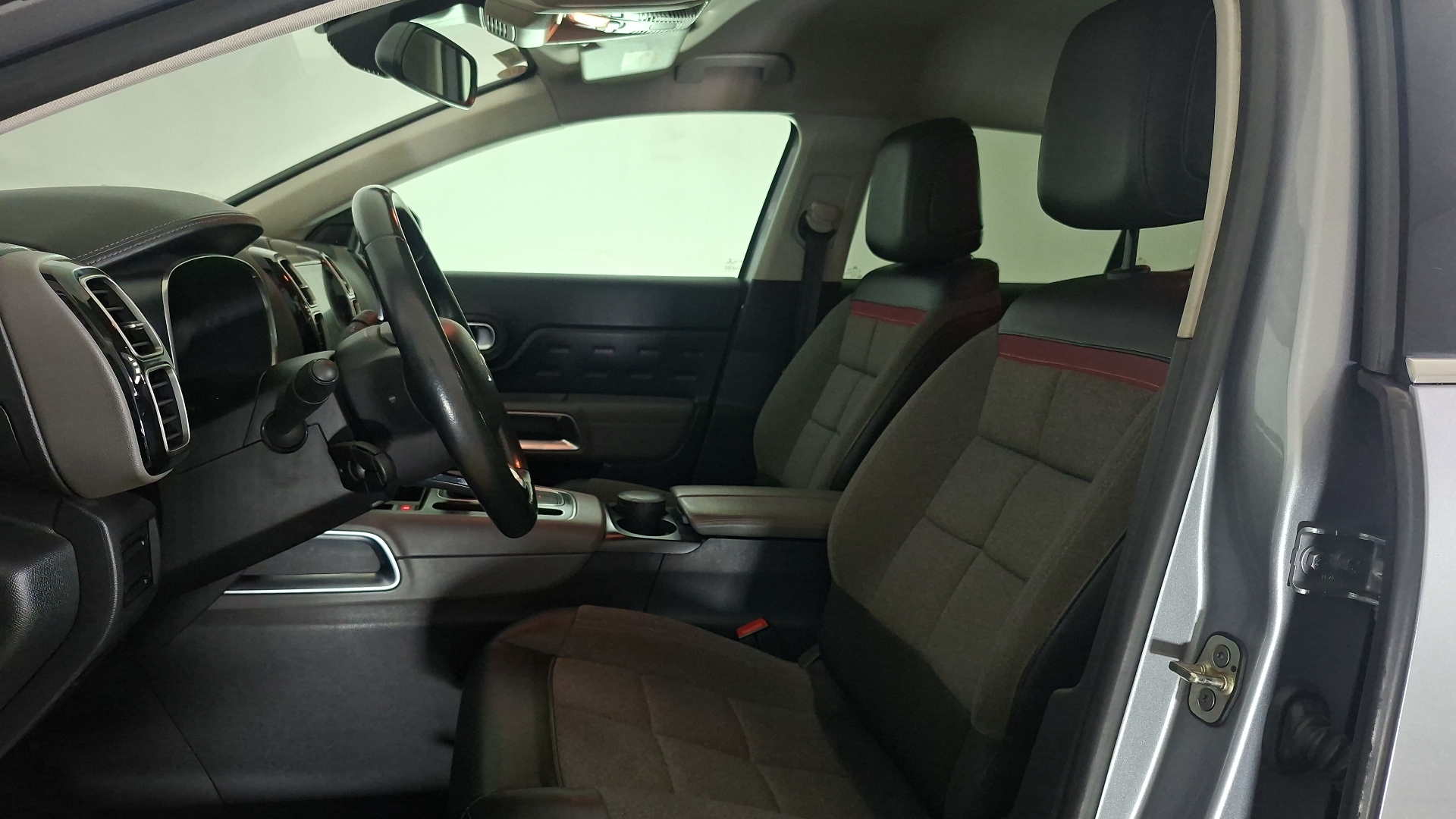 Citroën C5 Aircross — foto 13 de 16