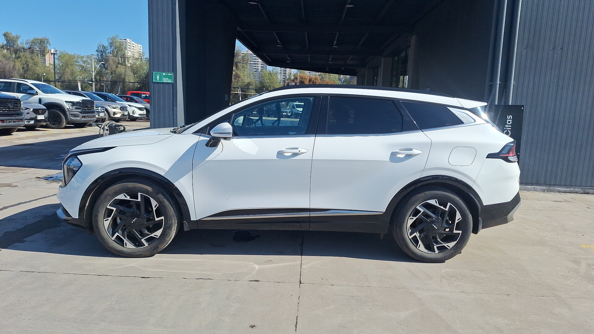 KIA Sportage — foto 2 de 16