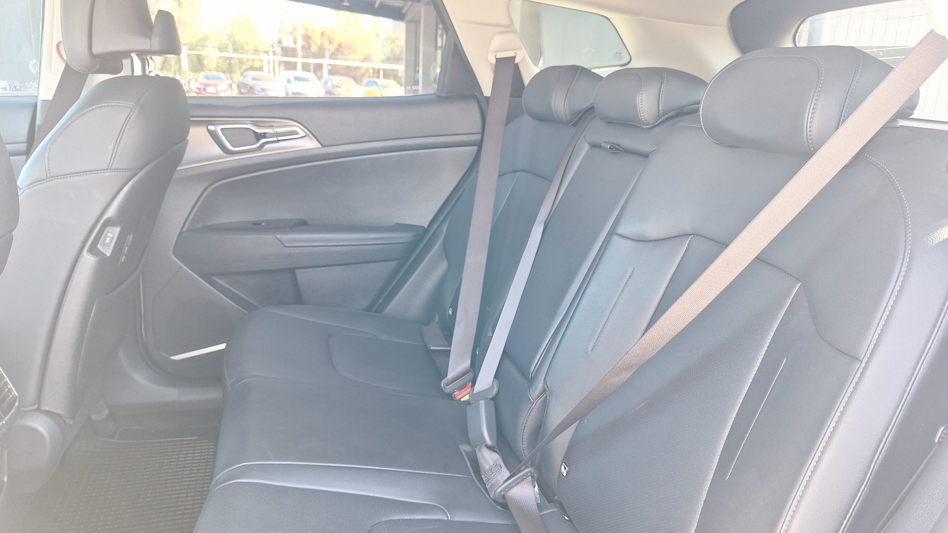 KIA Sportage — foto 14 de 16