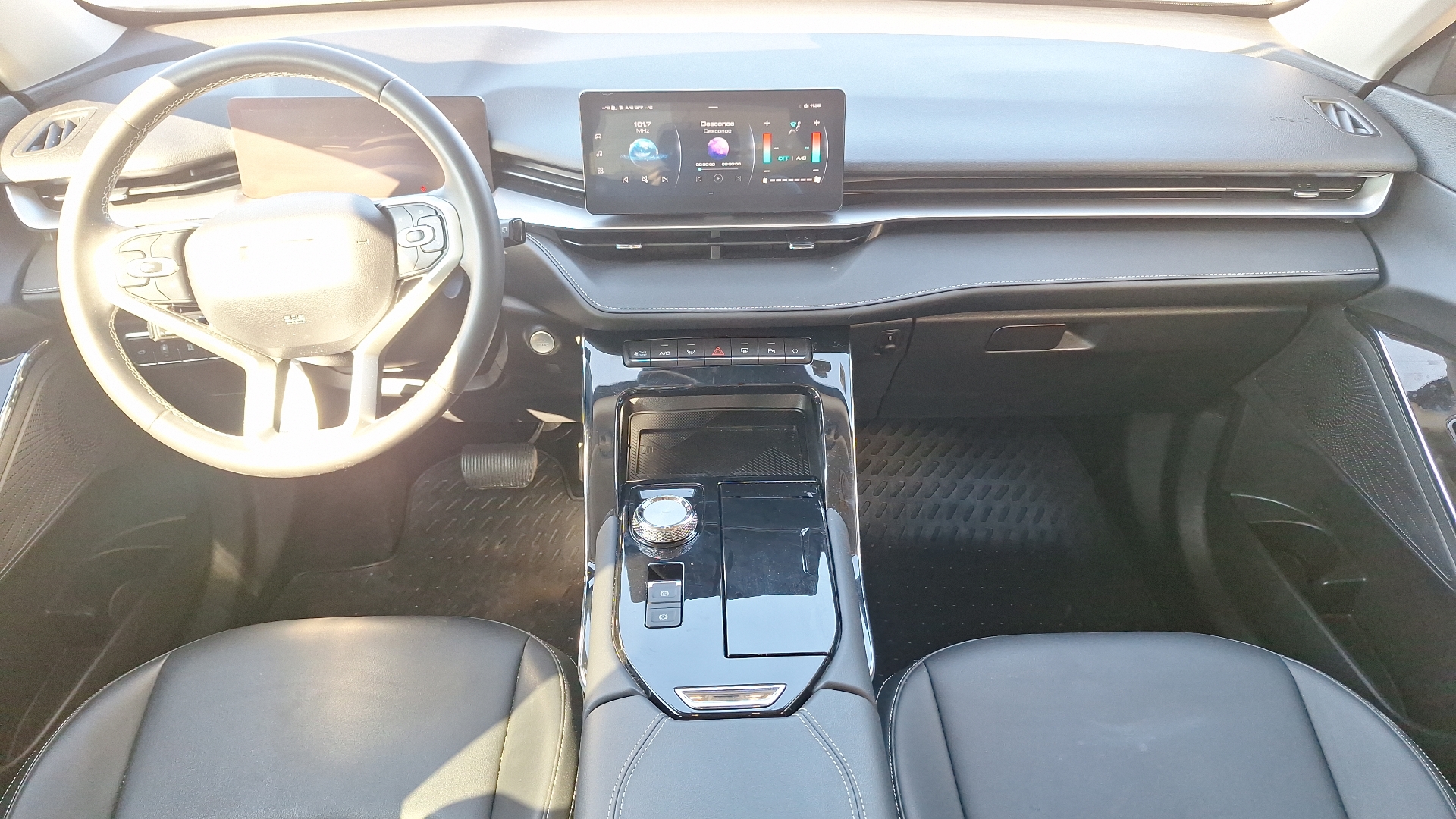 Haval H6 — foto 6 de 16