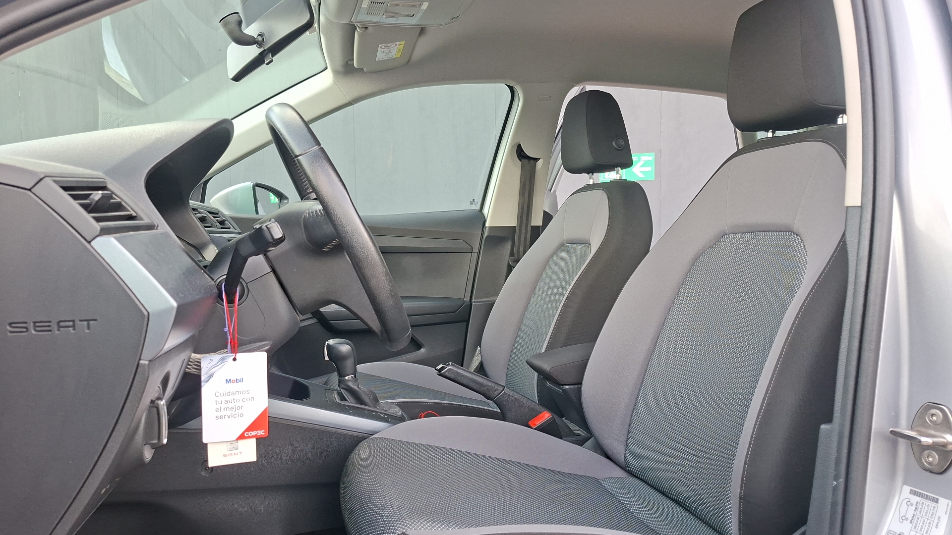 SEAT Arona — foto 13 de 15