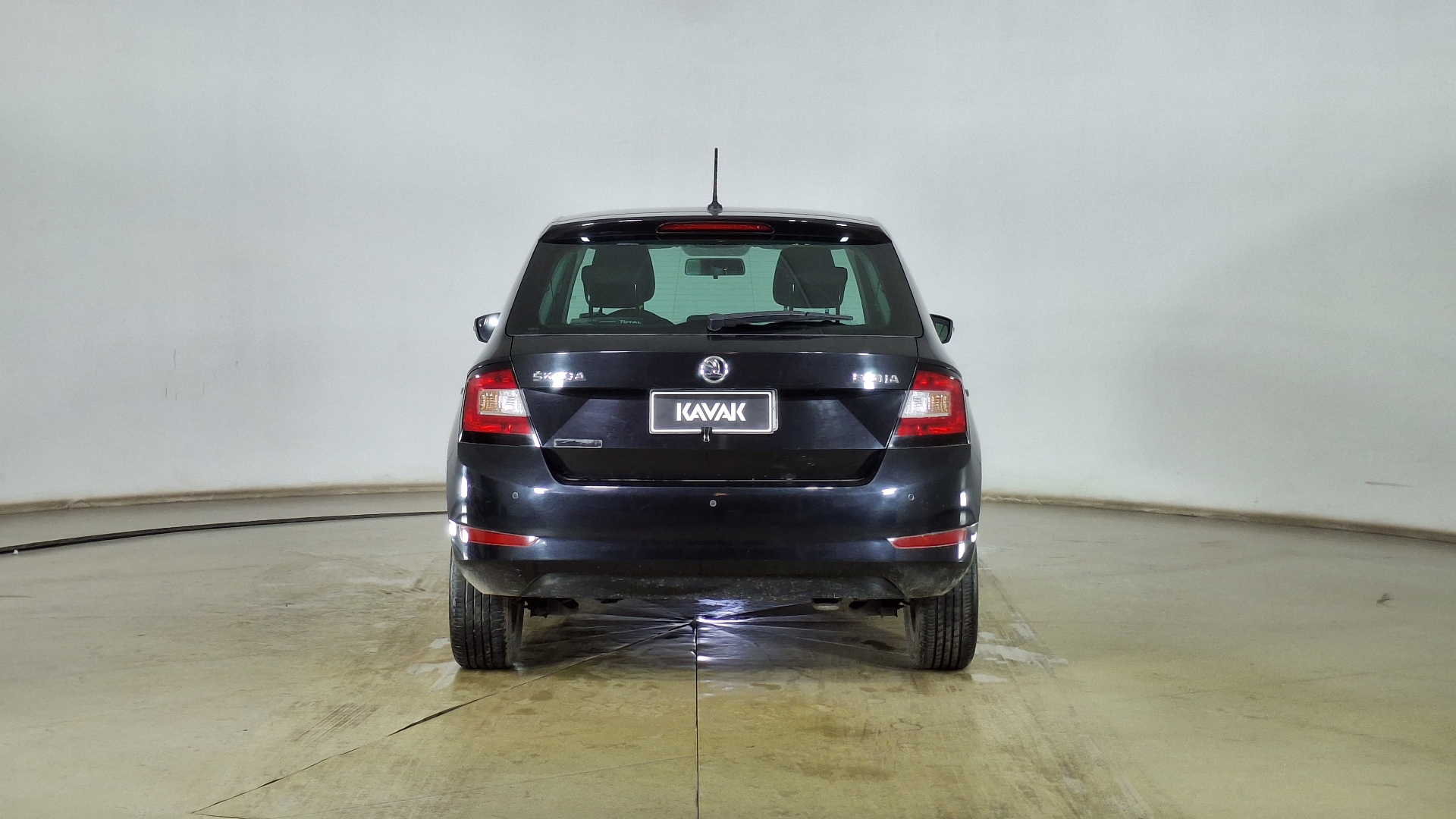 Škoda Fabia — foto 5 de 15