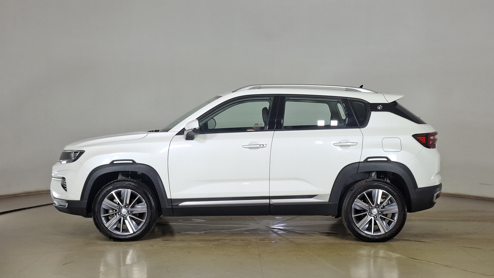 Changan Cs35 — foto 7 de 17