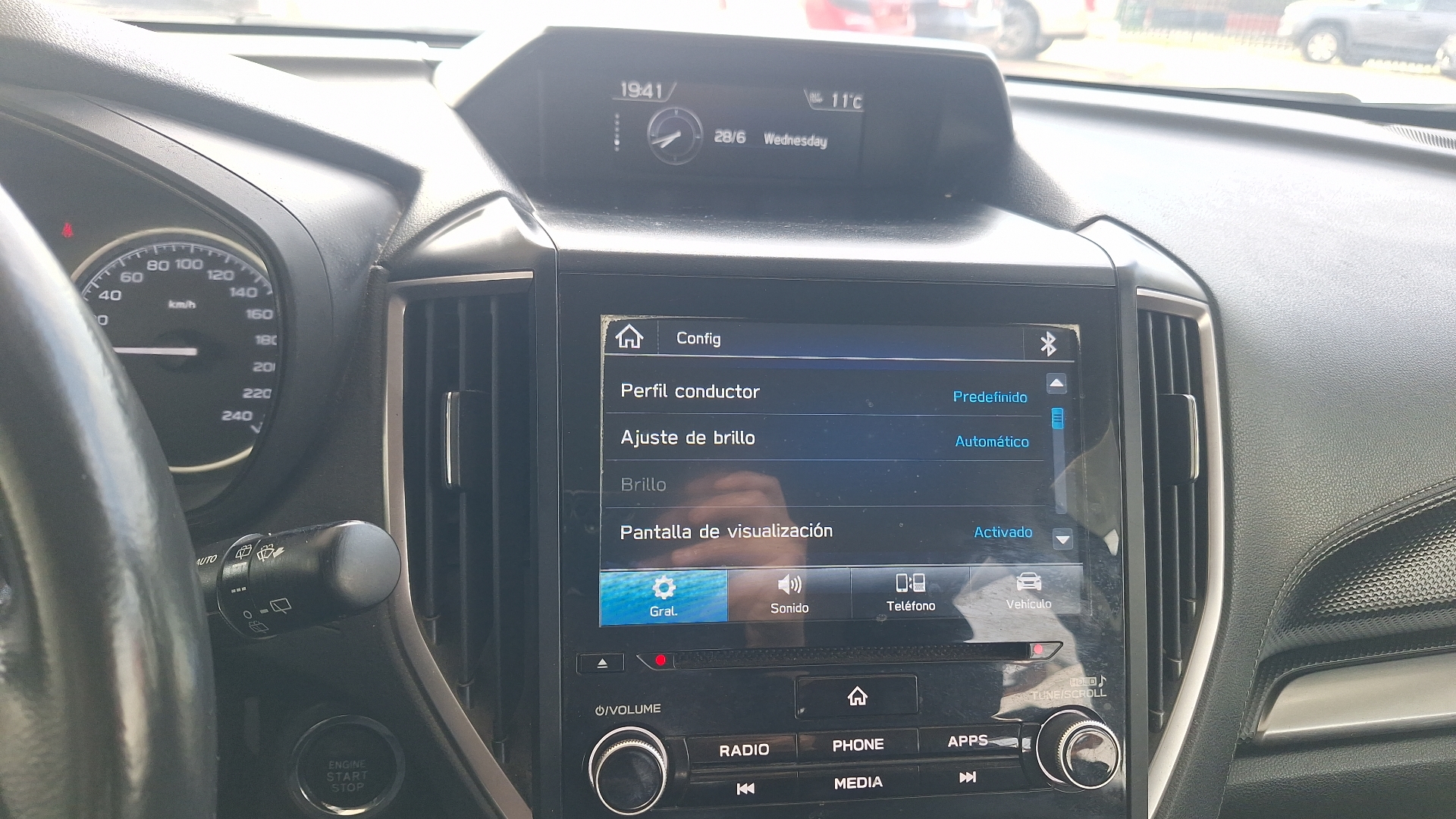 Subaru Forester — foto 10 de 15