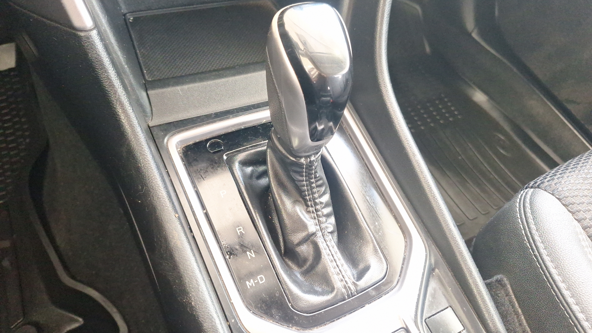 Subaru Forester — foto 11 de 15