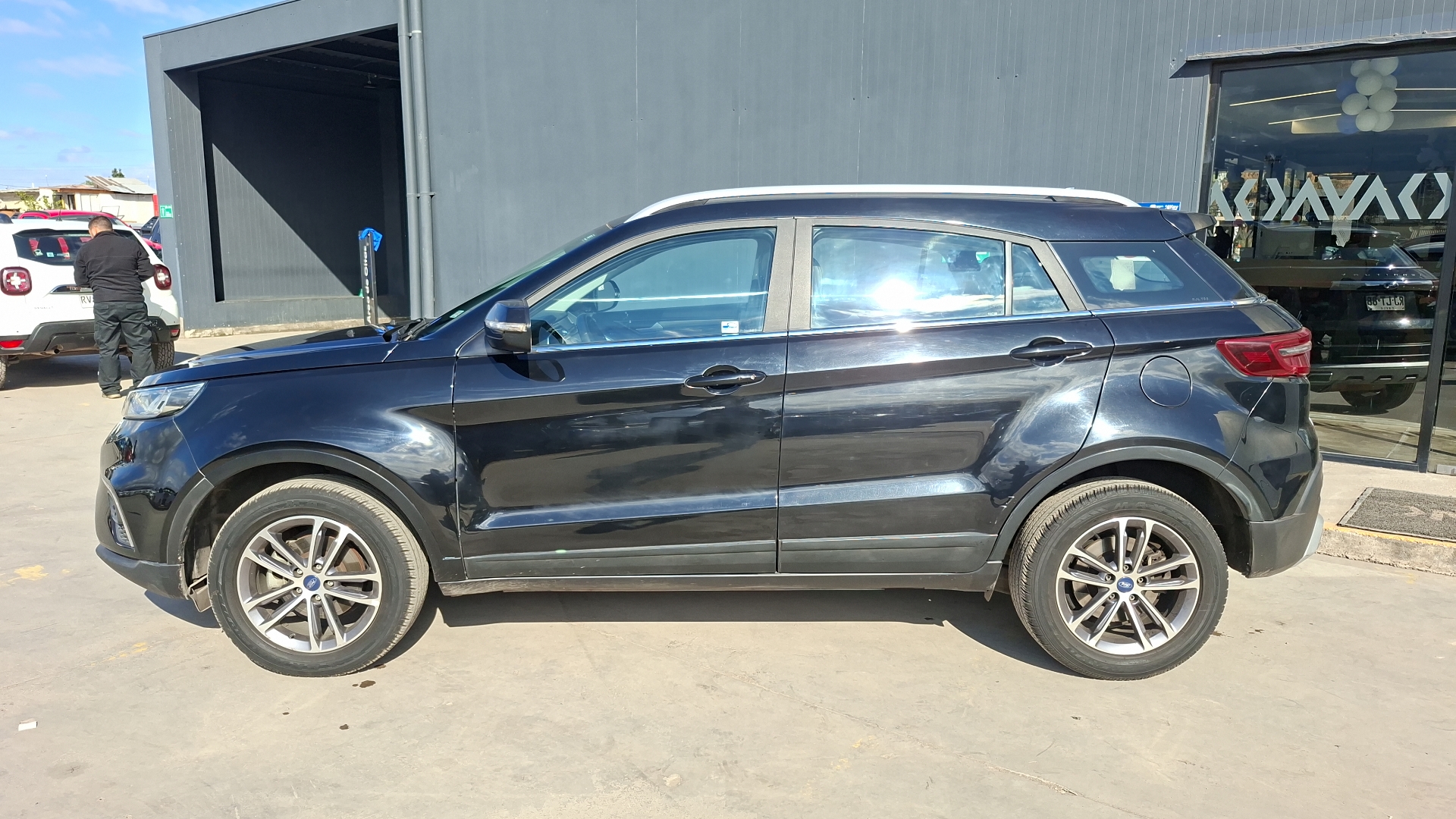 Ford Territory — foto 2 de 16