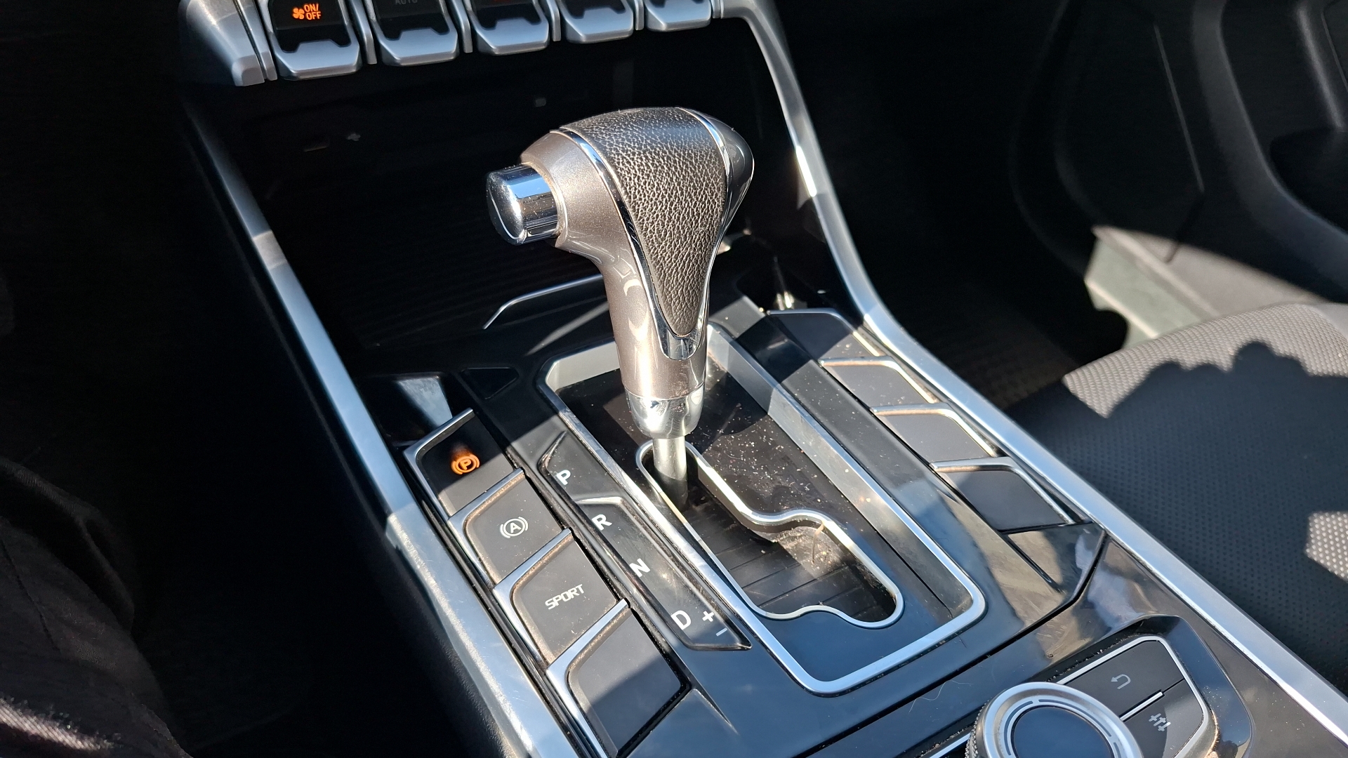 Ford Territory — foto 11 de 16