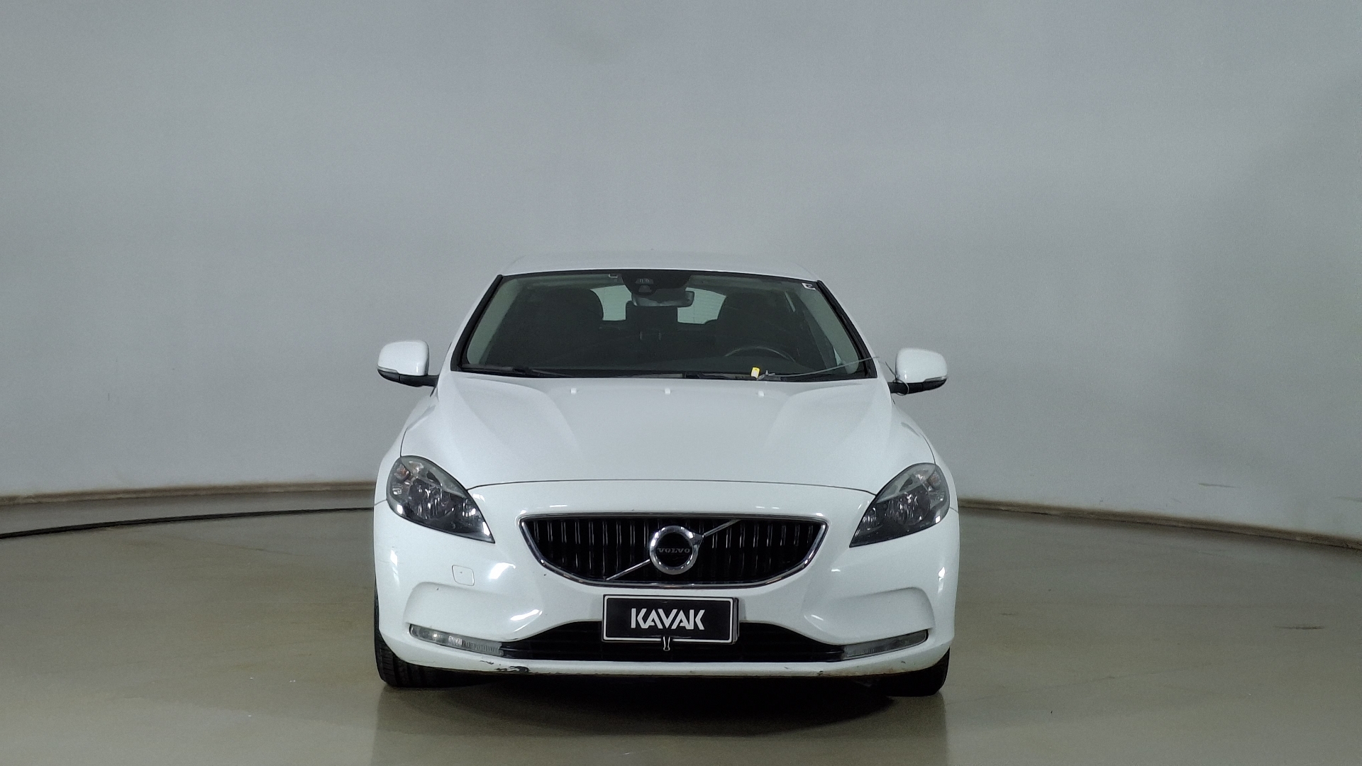 Volvo V40 — foto 2 de 15