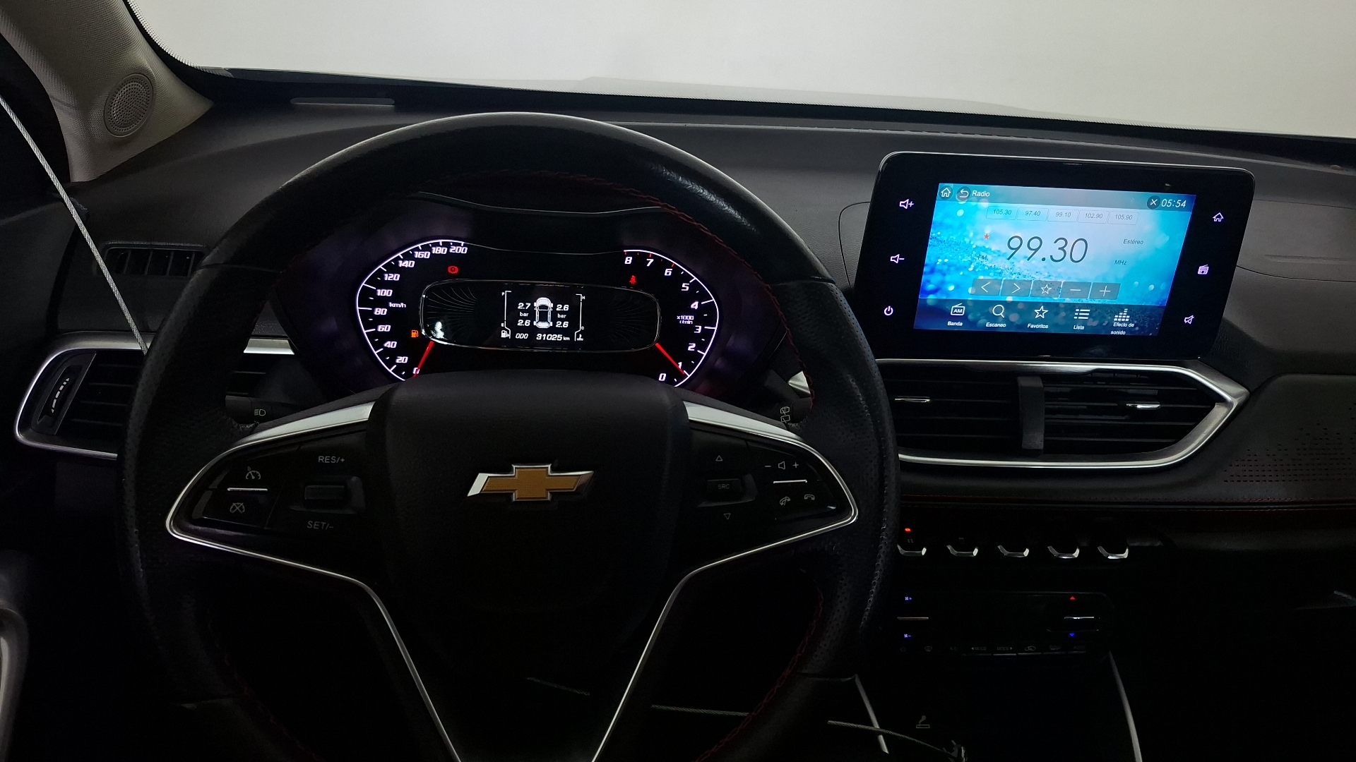 Chevrolet Groove — foto 8 de 16