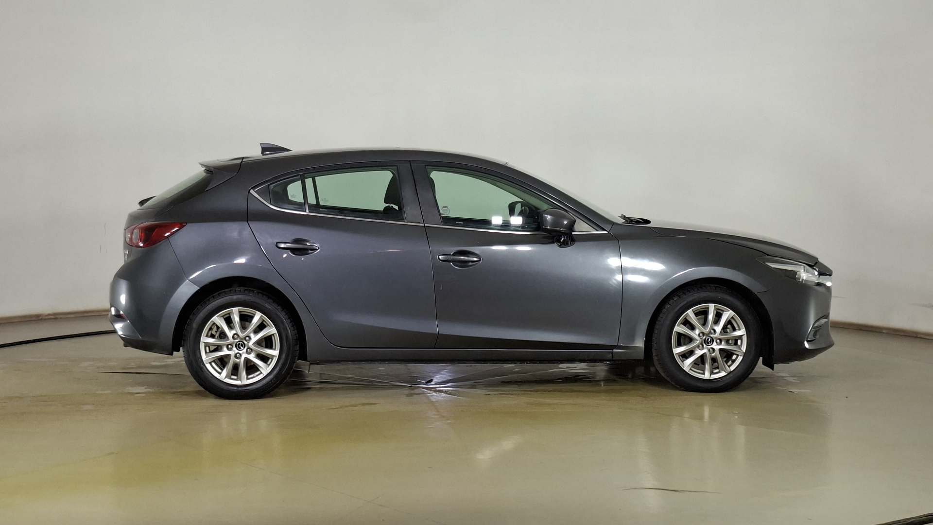 Mazda 3 — foto 4 de 17
