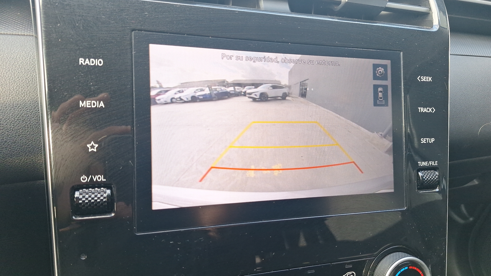 Hyundai Tucson — foto 12 de 15