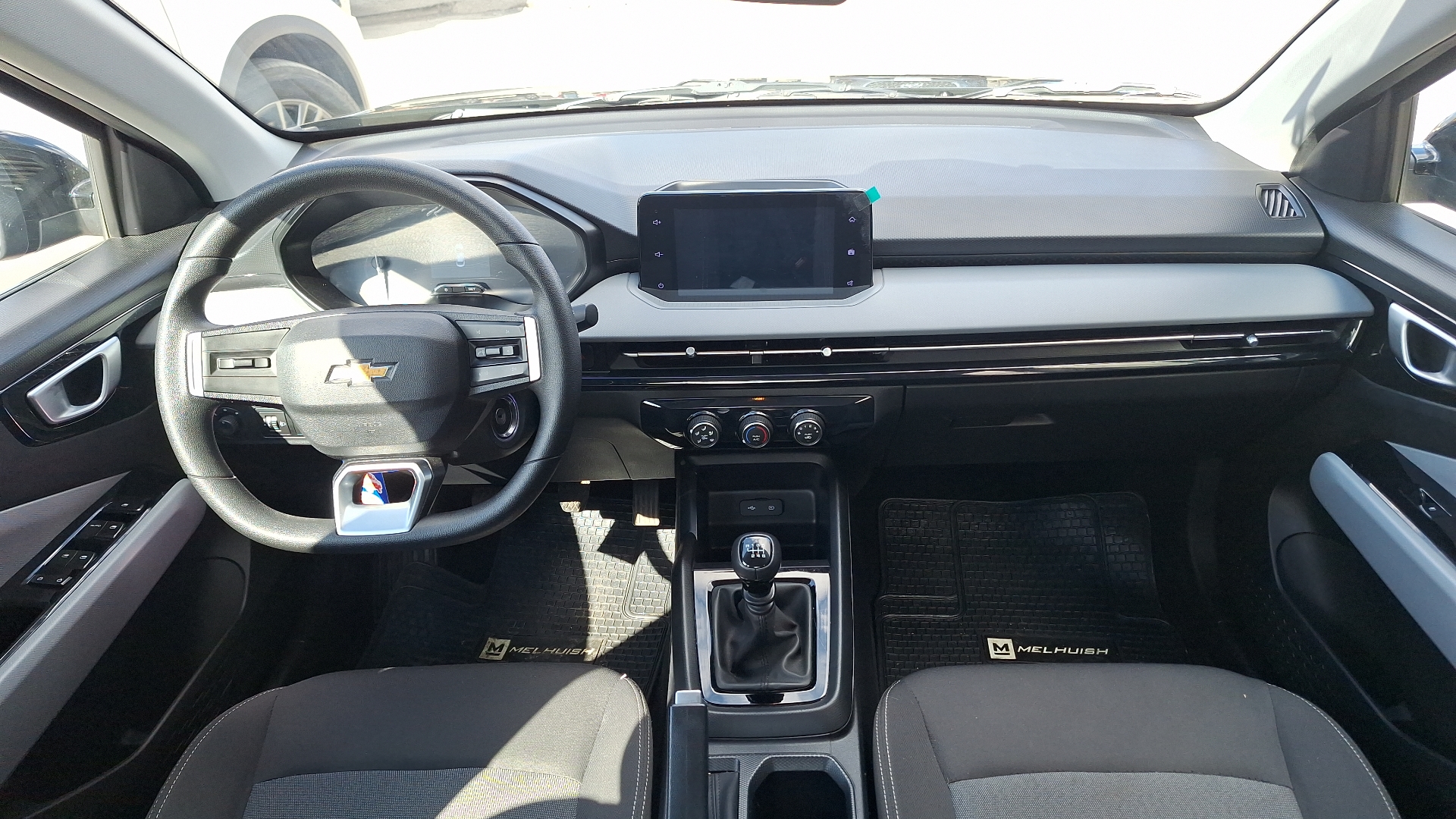 Chevrolet Sail — foto 6 de 15