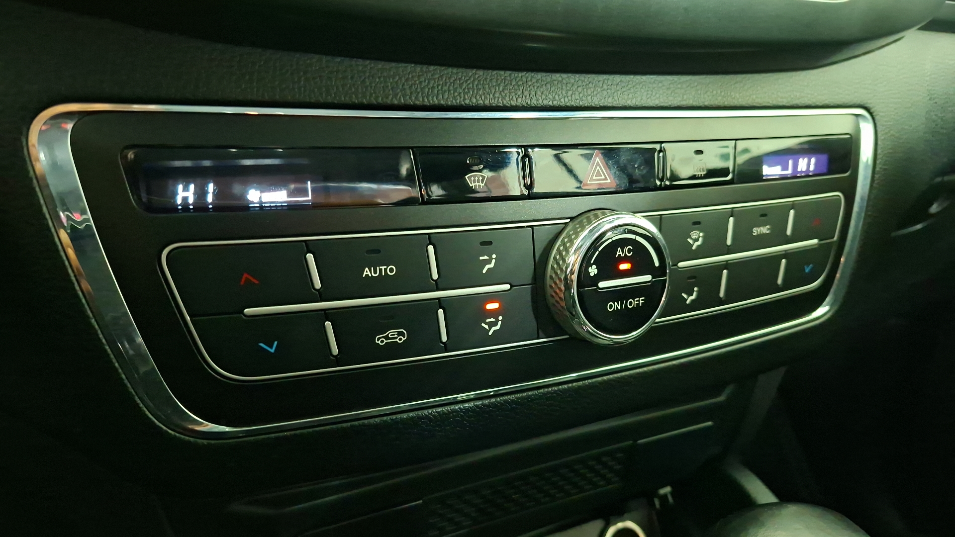 SsangYong Grand Musso — foto 15 de 16