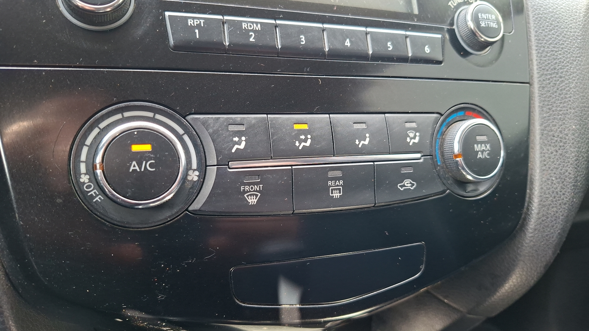Nissan X-Trail — foto 15 de 15