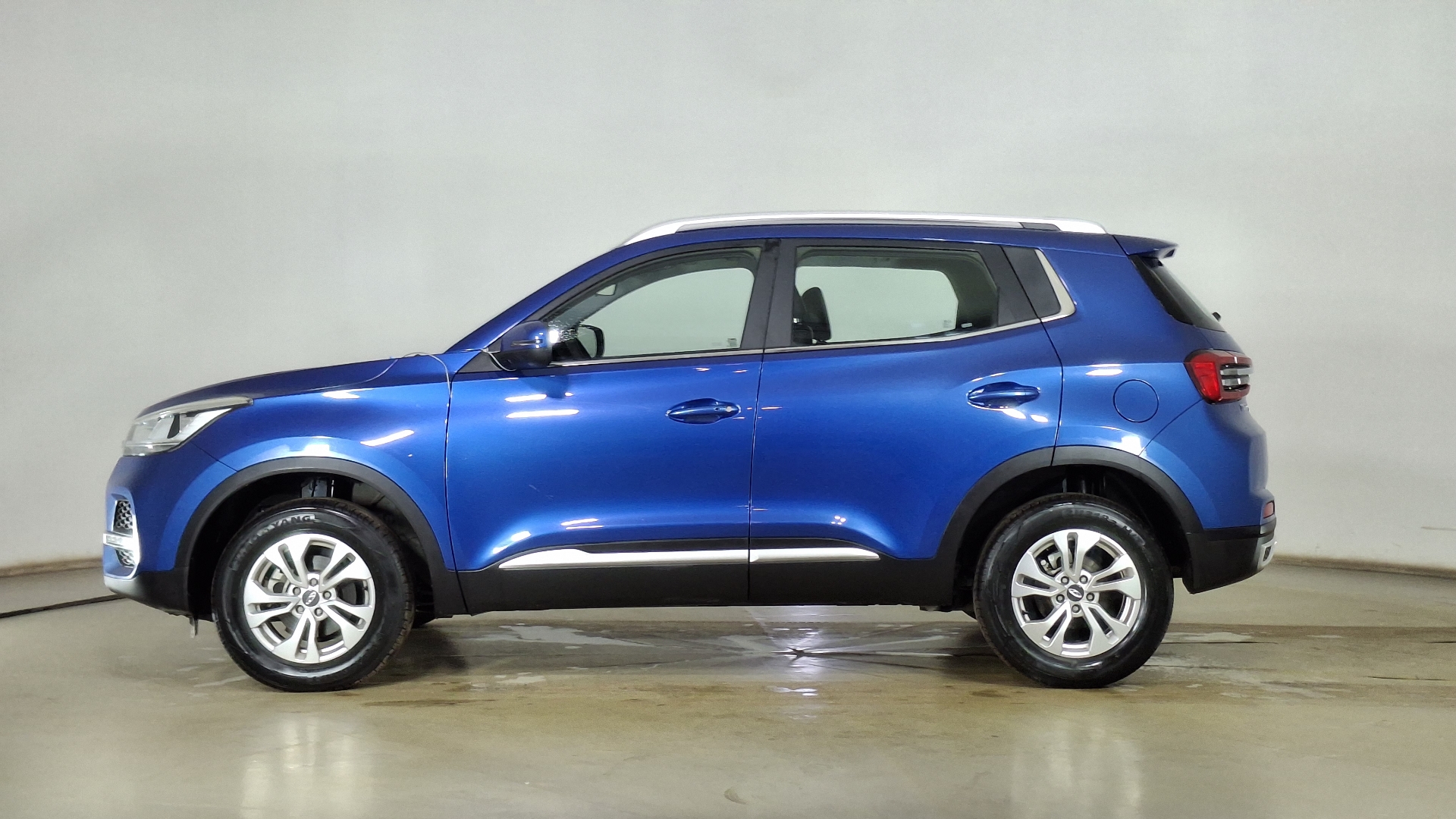 Chery Tiggo 3 — foto 7 de 15