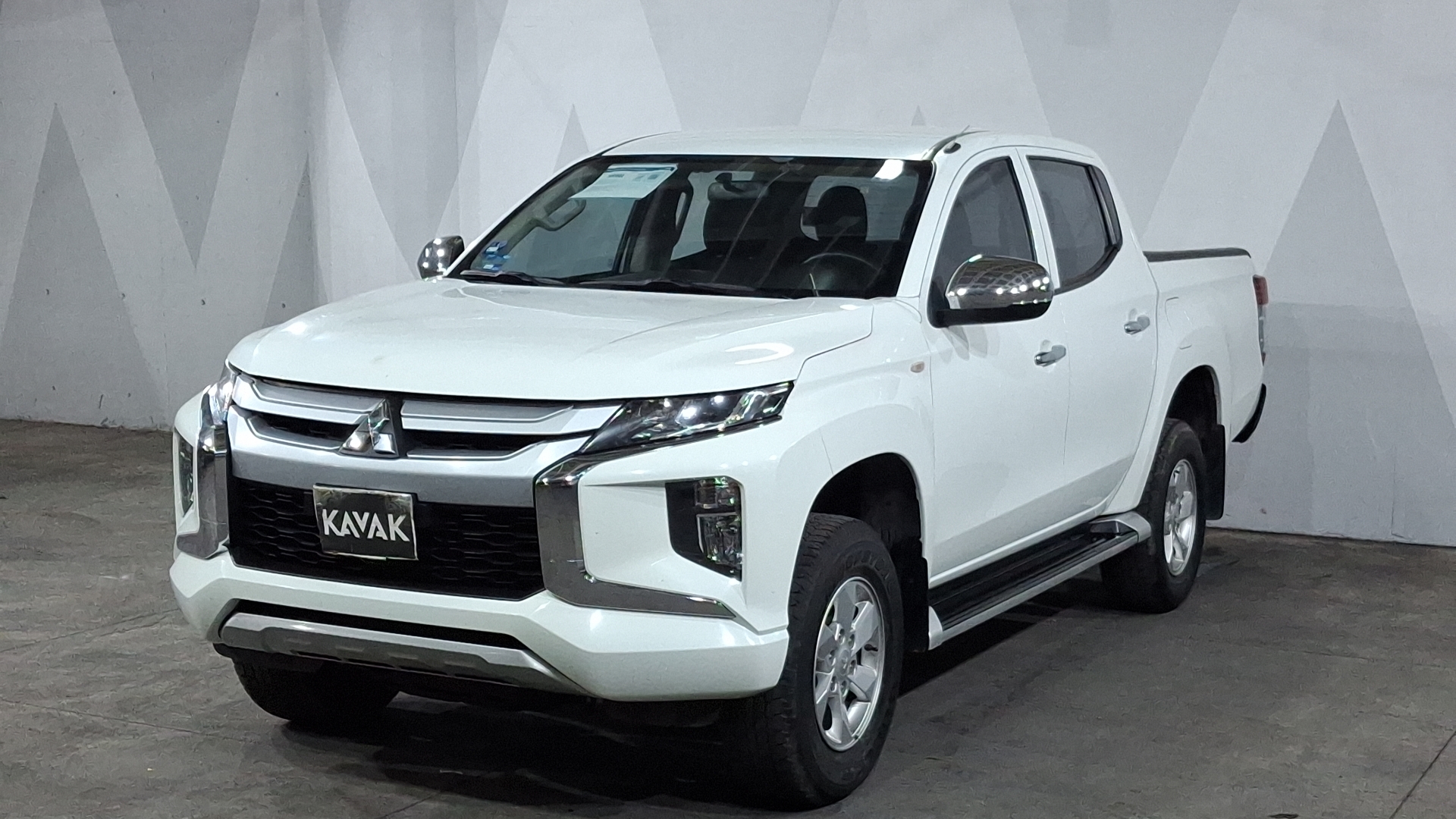 Mitsubishi L200 2021