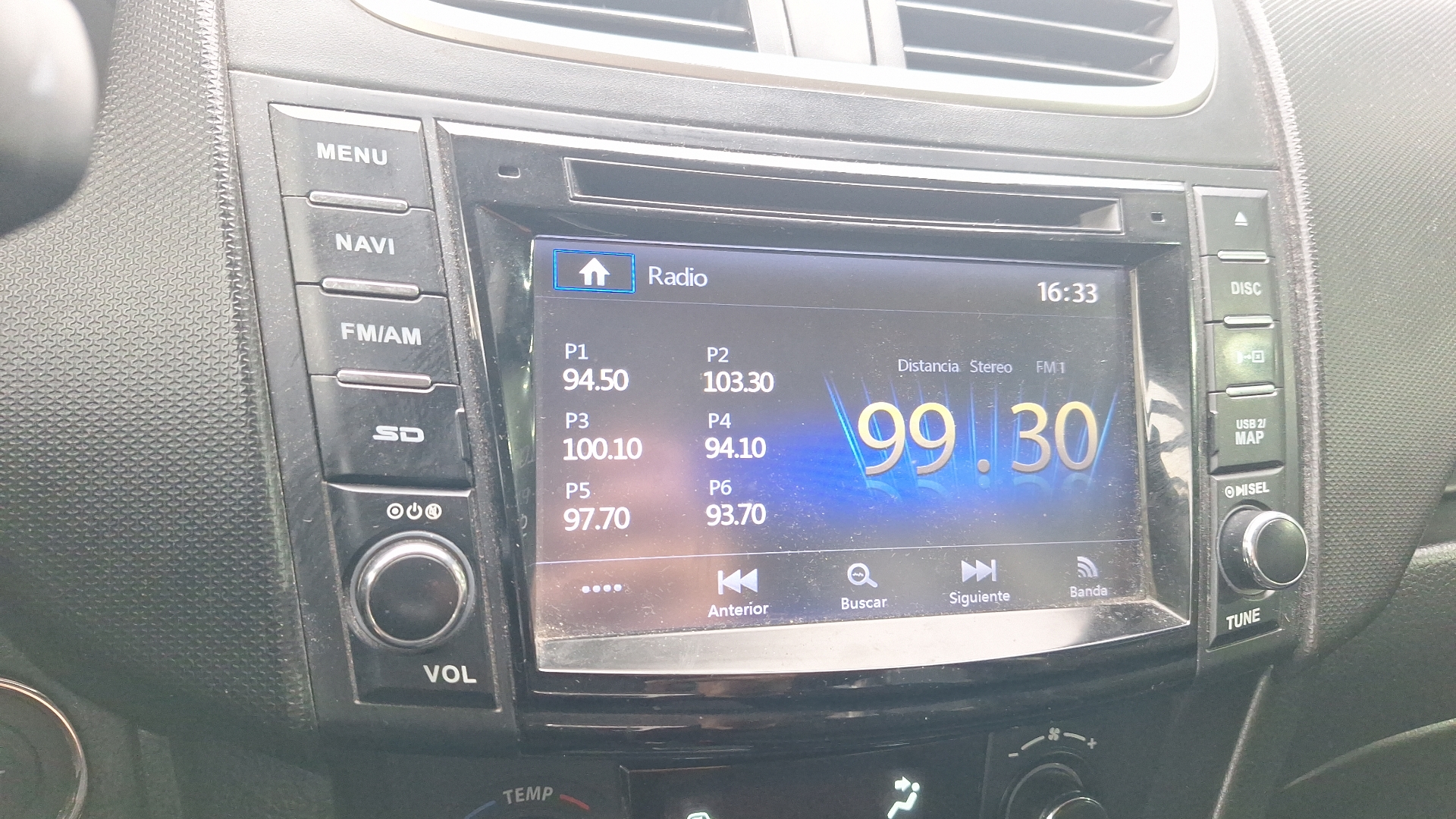 Suzuki Swift — foto 10 de 15