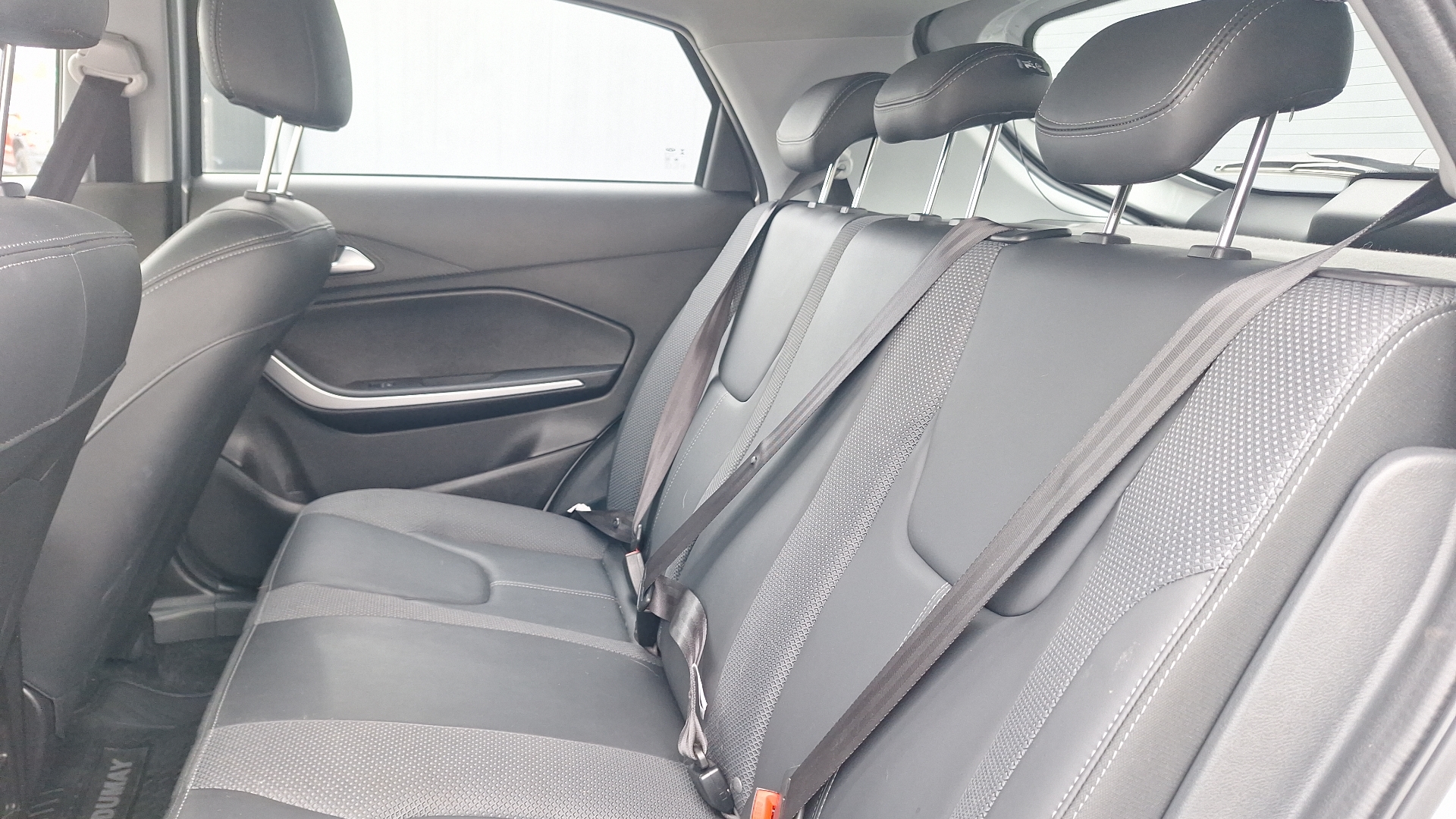 Chery Tiggo 2 Pro — foto 13 de 15