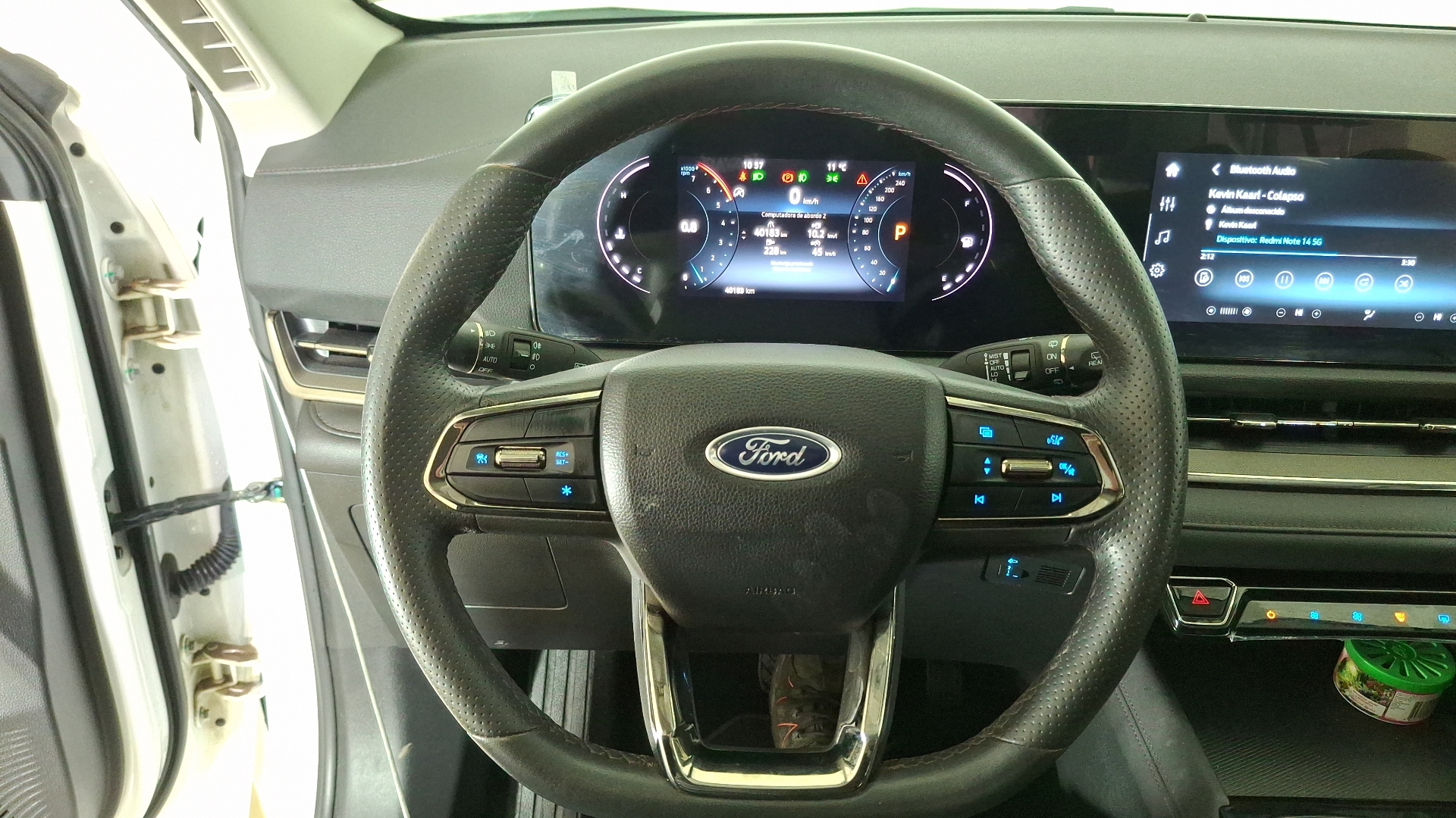 Ford Territory — foto 8 de 16