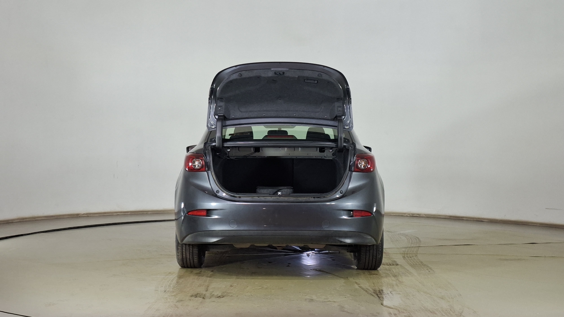Mazda 3 — foto 6 de 15