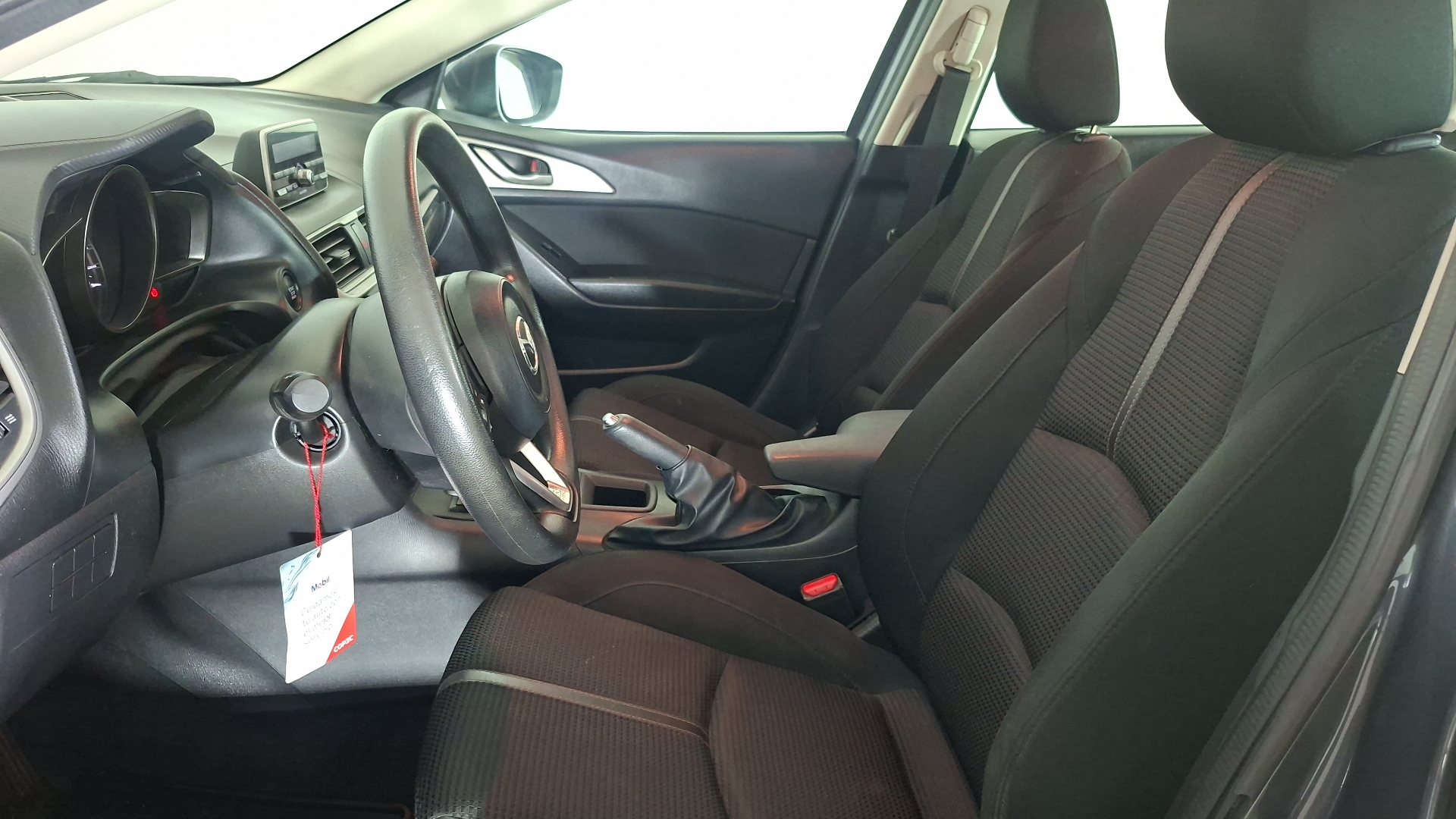 Mazda 3 — foto 12 de 15