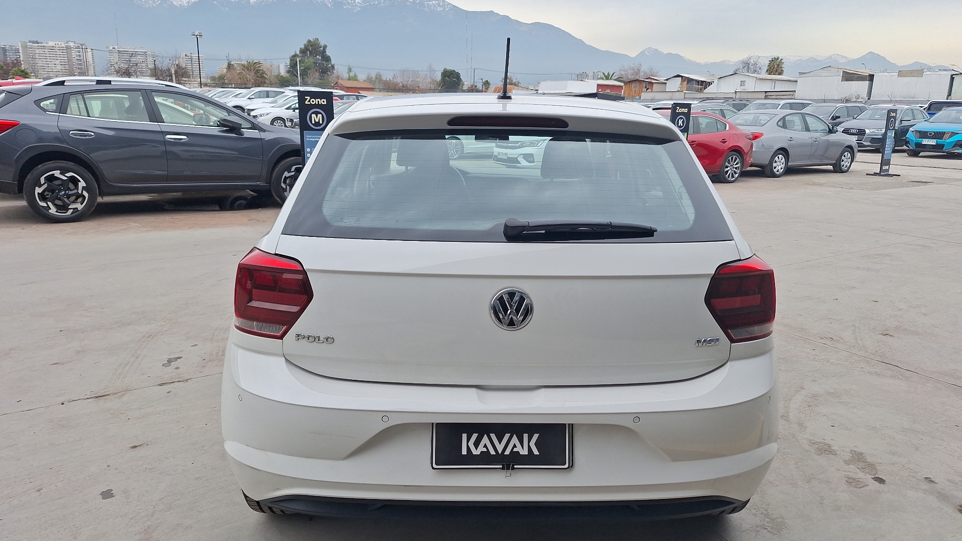 Volkswagen Polo — foto 3 de 14