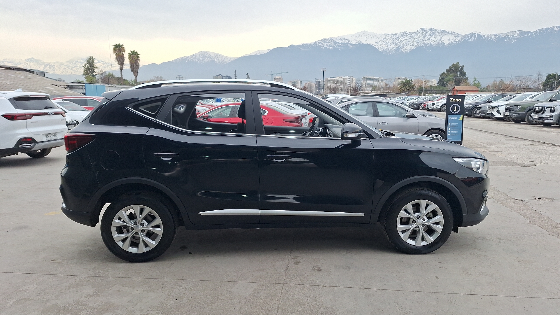 MG Zs — foto 5 de 14