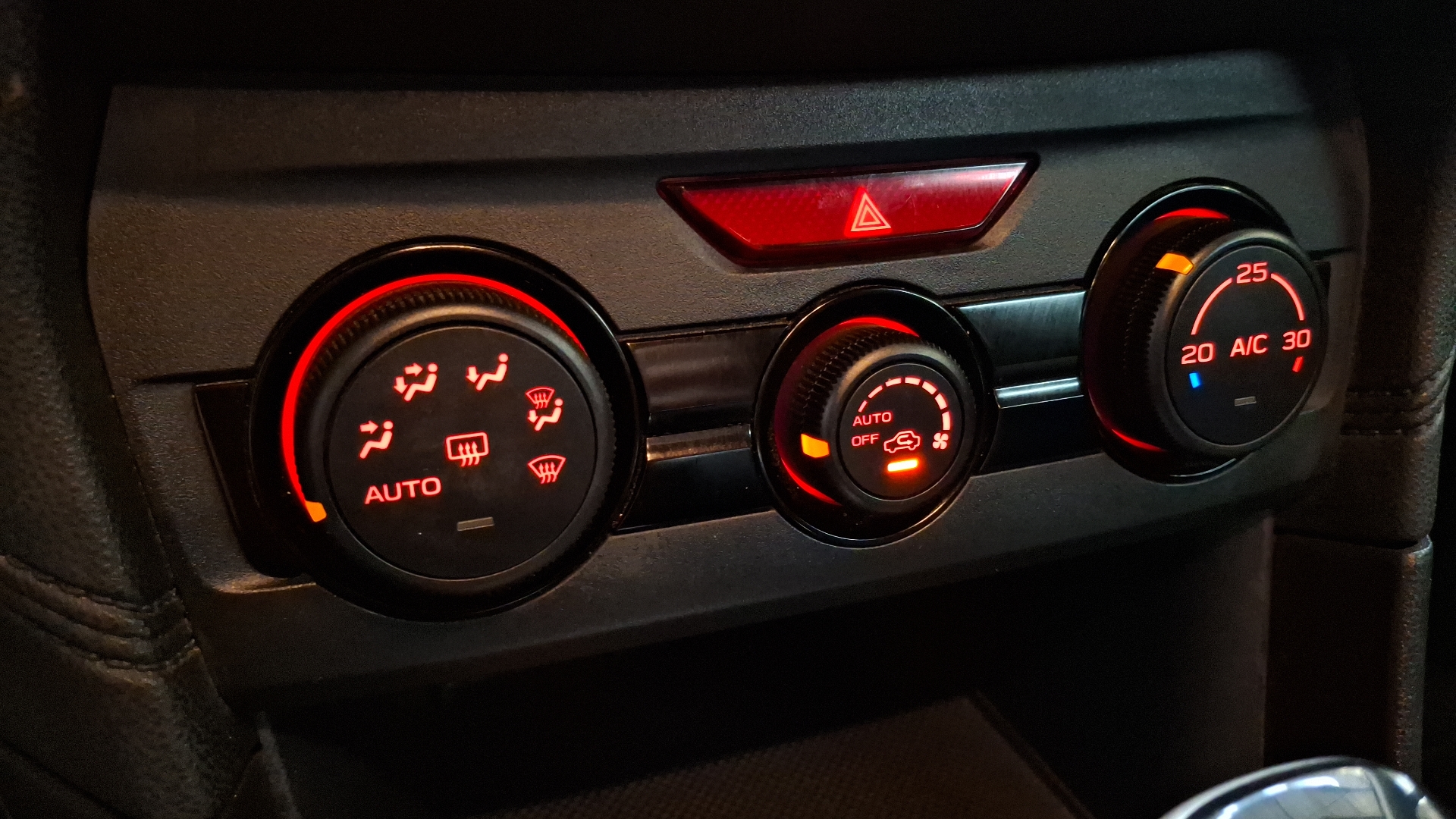 Subaru Xv — foto 15 de 16