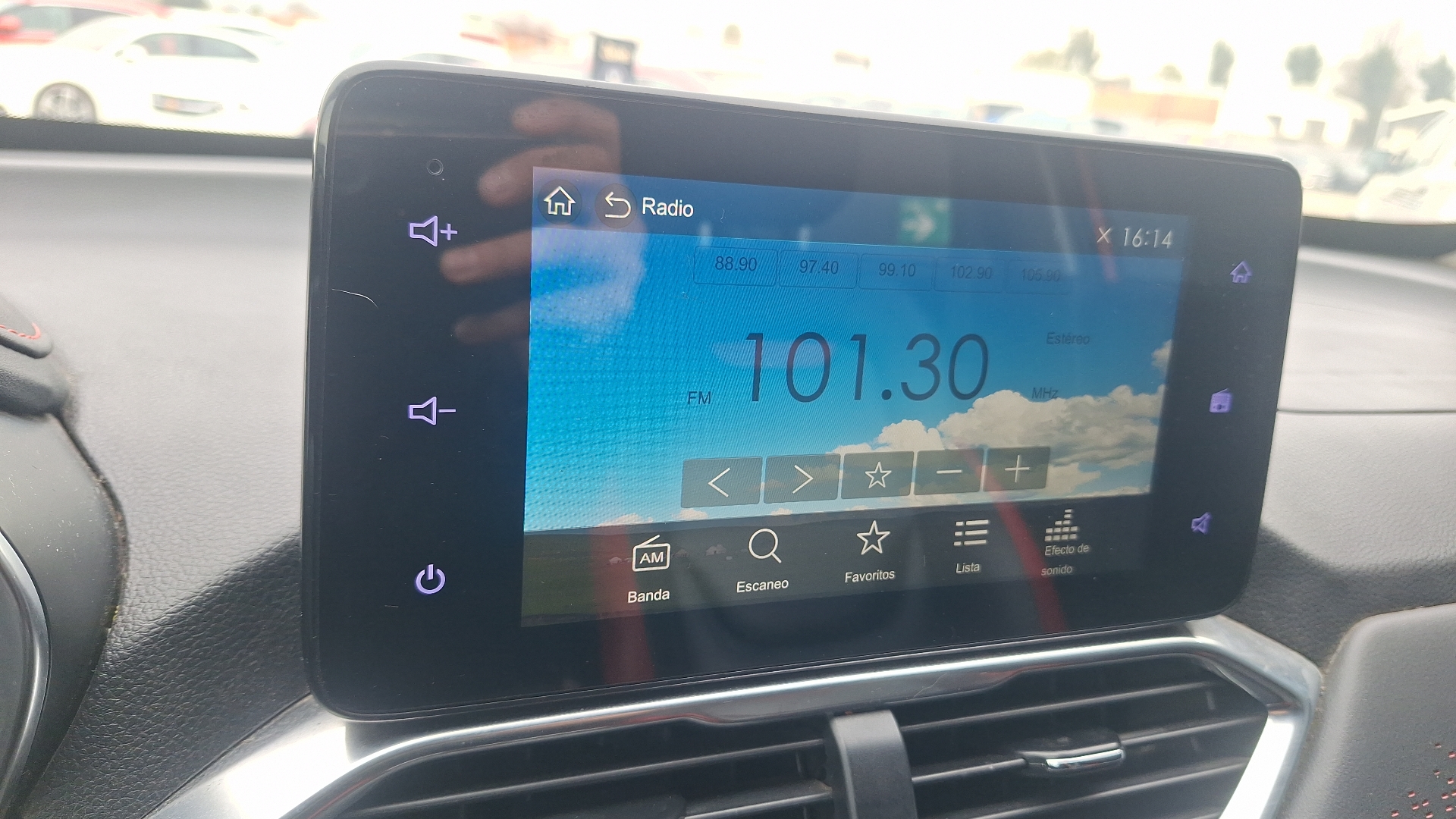 Chevrolet Groove — foto 10 de 16
