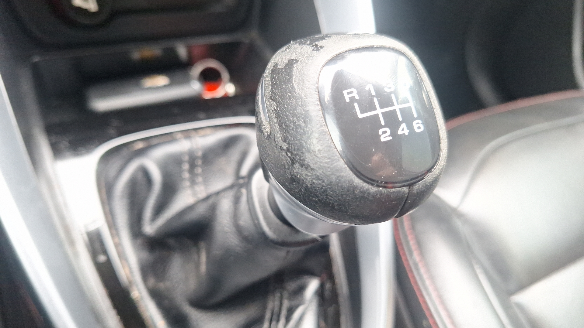 Chevrolet Groove — foto 11 de 16