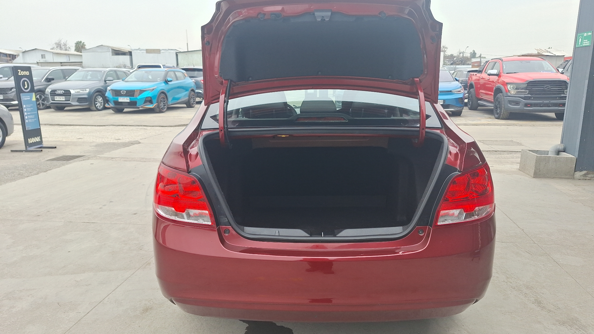 Chevrolet Sail — foto 4 de 14