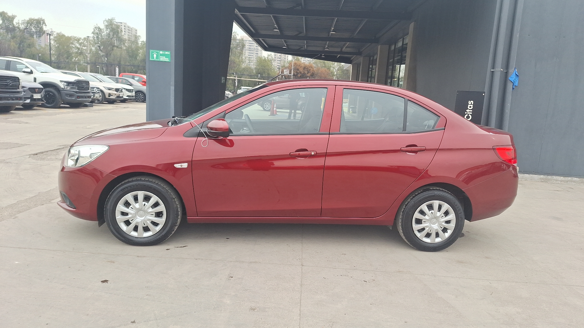 Chevrolet Sail — foto 2 de 14